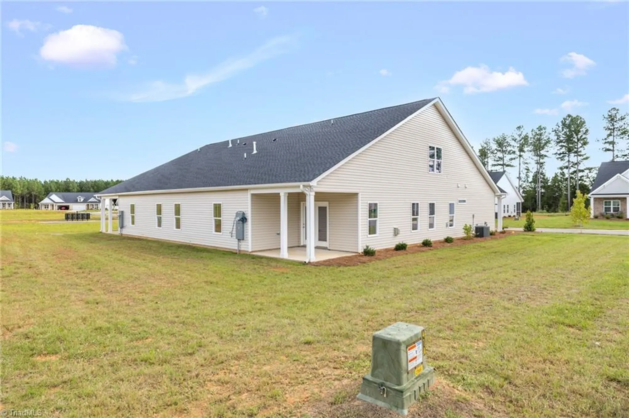 Property Slideshow image 29 of 32 | 301 beeson ct, Clemmons, NC, 27012