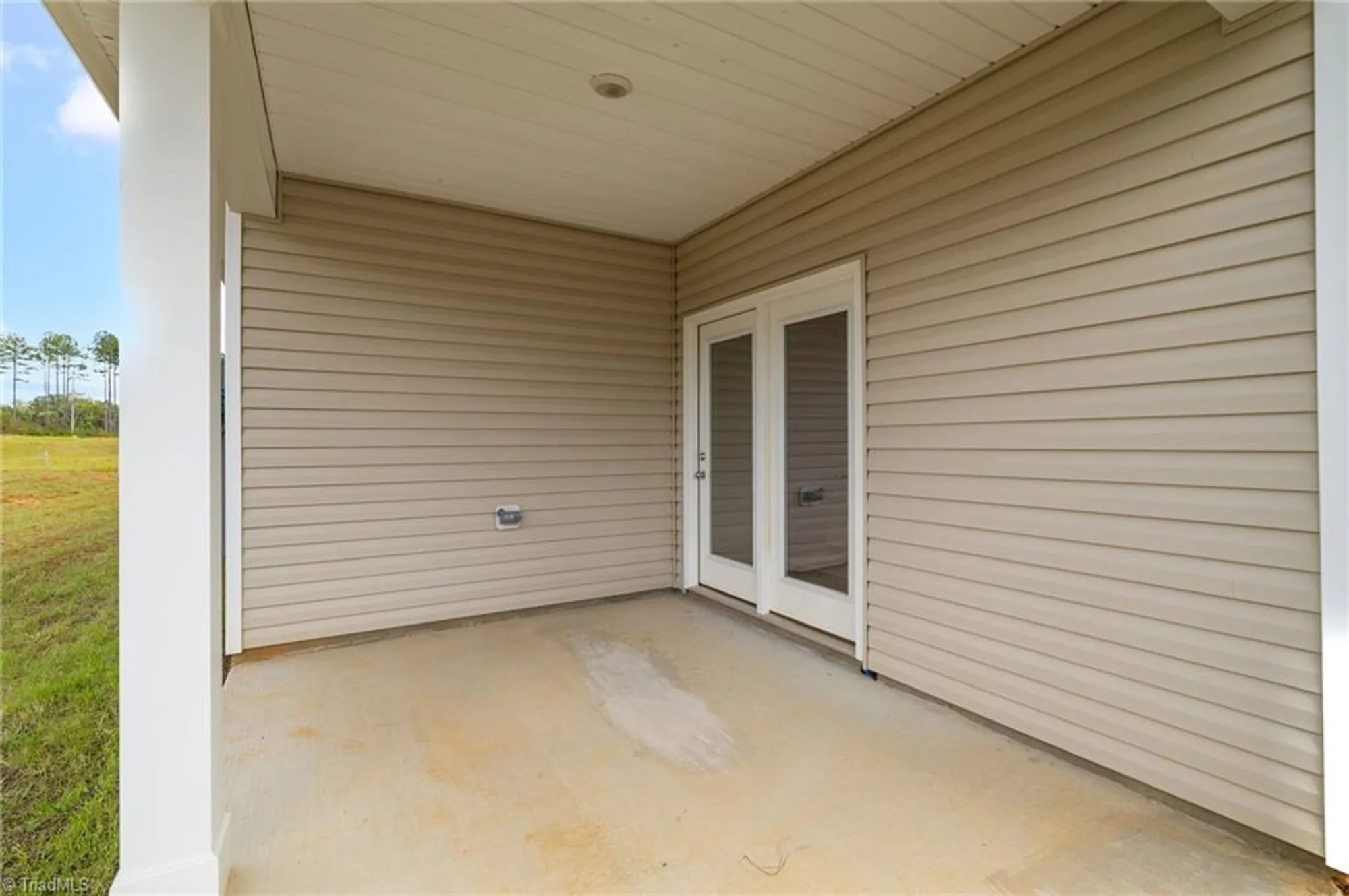 Property Slideshow image 27 of 32 | 301 beeson ct, Clemmons, NC, 27012