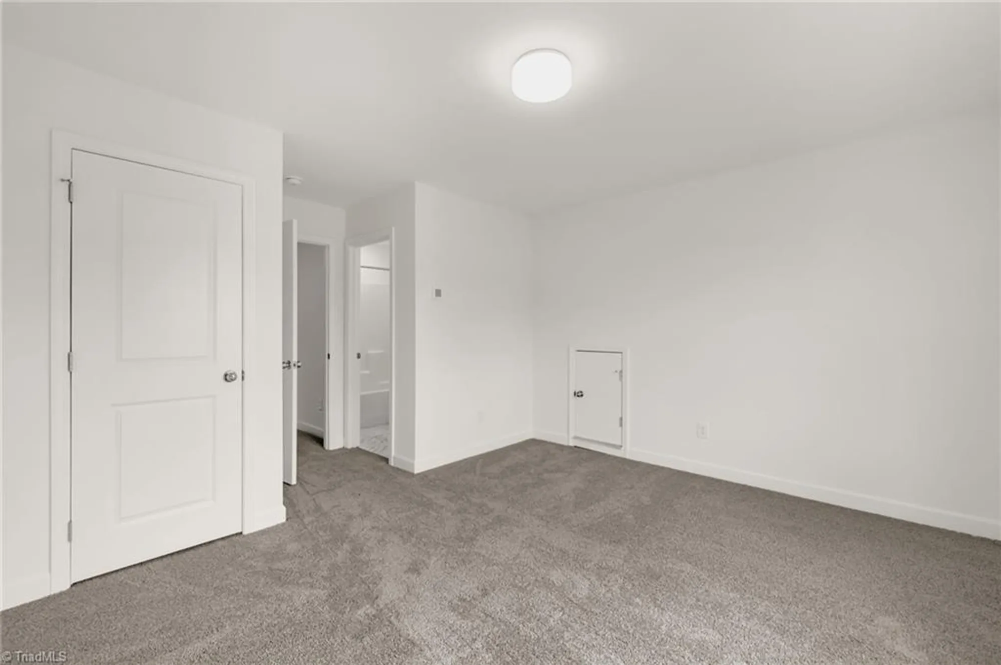 Property Slideshow image 23 of 32 | 301 beeson ct, Clemmons, NC, 27012