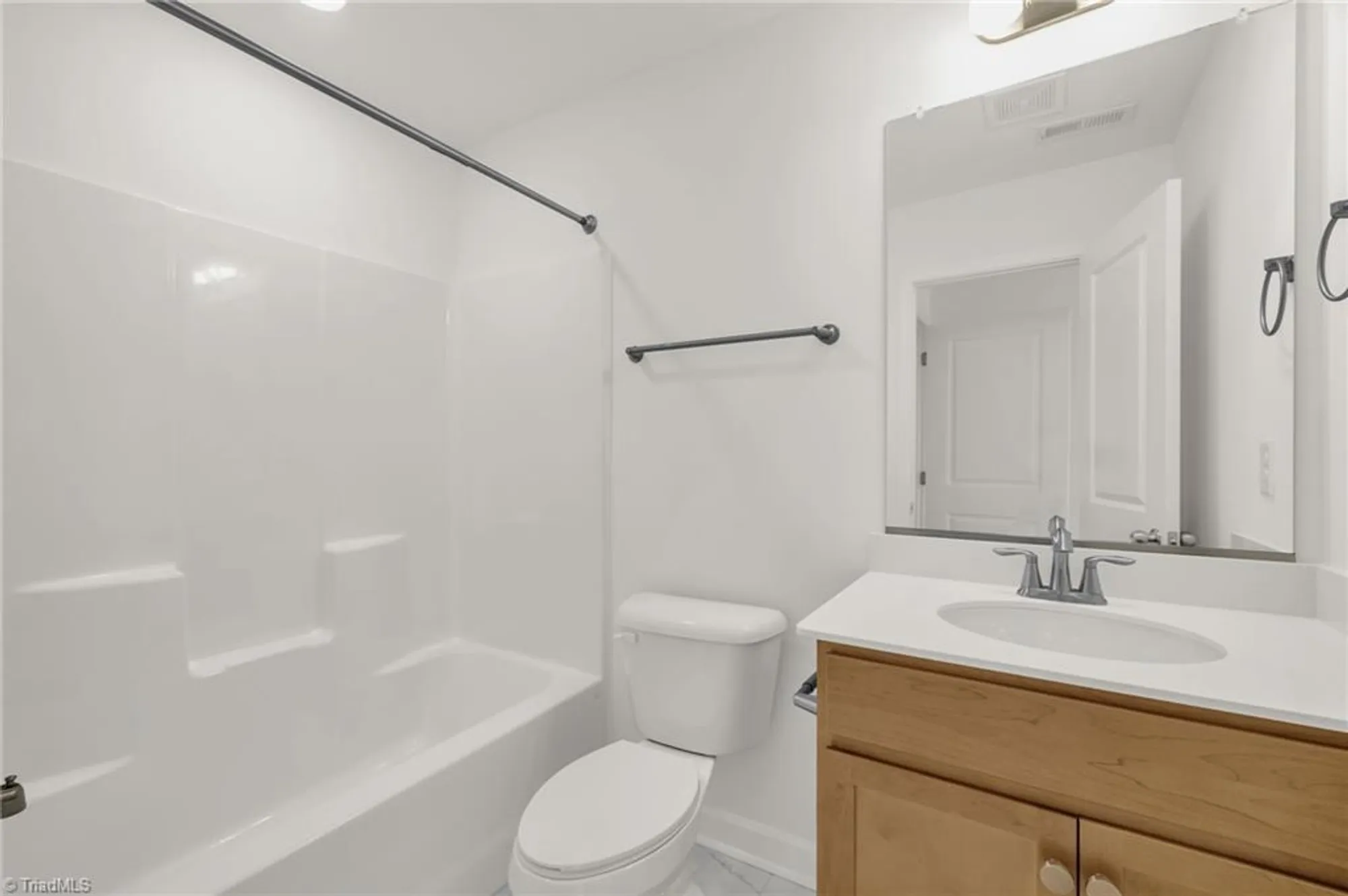 Property Slideshow image 24 of 32 | 301 beeson ct, Clemmons, NC, 27012