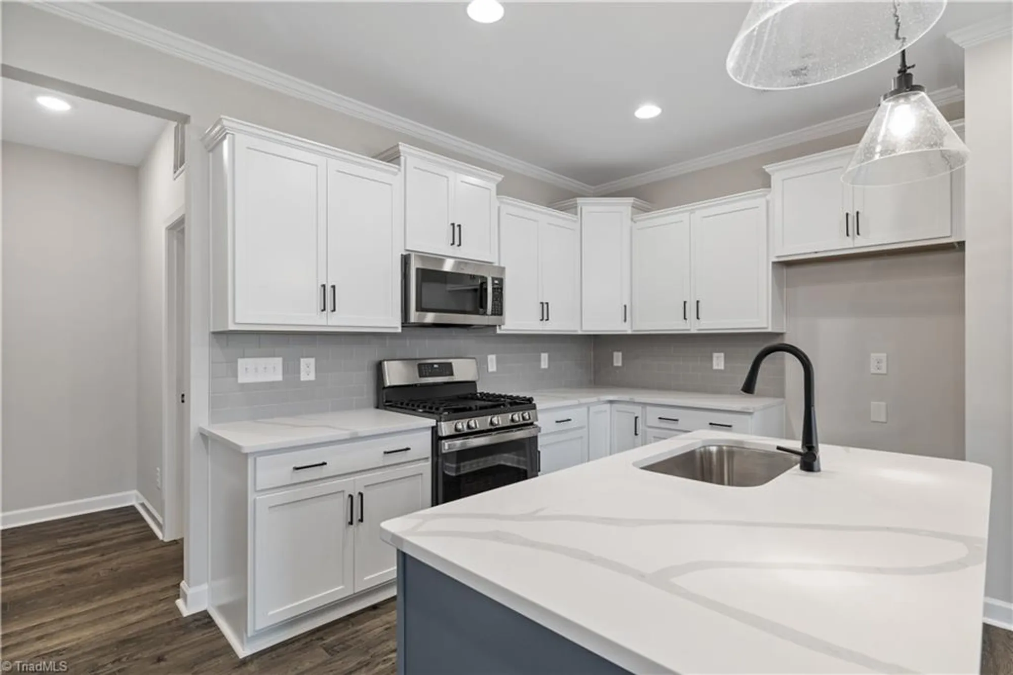 Property Slideshow image 14 of 30 | 303 beeson ct, Clemmons, NC, 27012