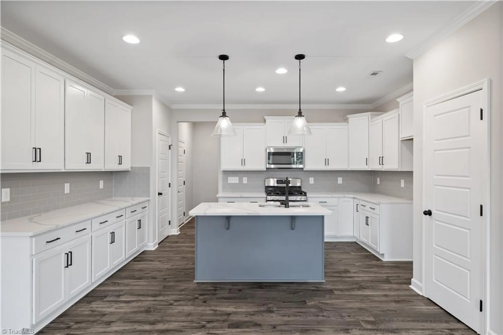 Property Slideshow image 10 of 30 | 303 beeson ct, Clemmons, NC, 27012