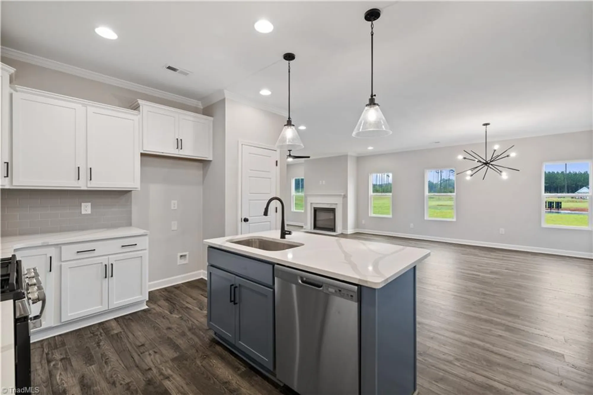 Property Slideshow image 12 of 30 | 303 beeson ct, Clemmons, NC, 27012