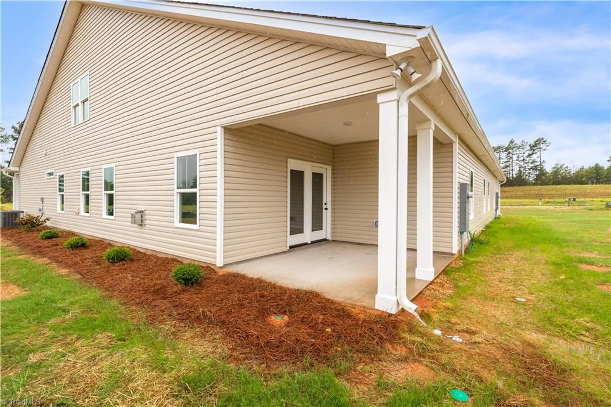 Property Slideshow image 26 of 30 | 303 beeson ct, Clemmons, NC, 27012