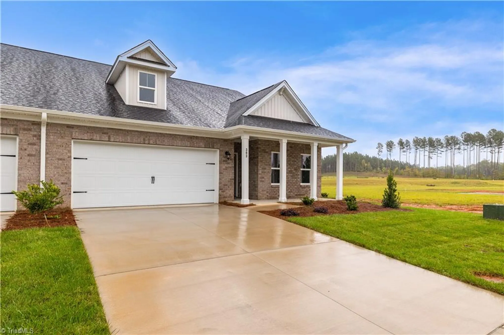 Property Slideshow image 3 of 30 | 303 beeson ct, Clemmons, NC, 27012