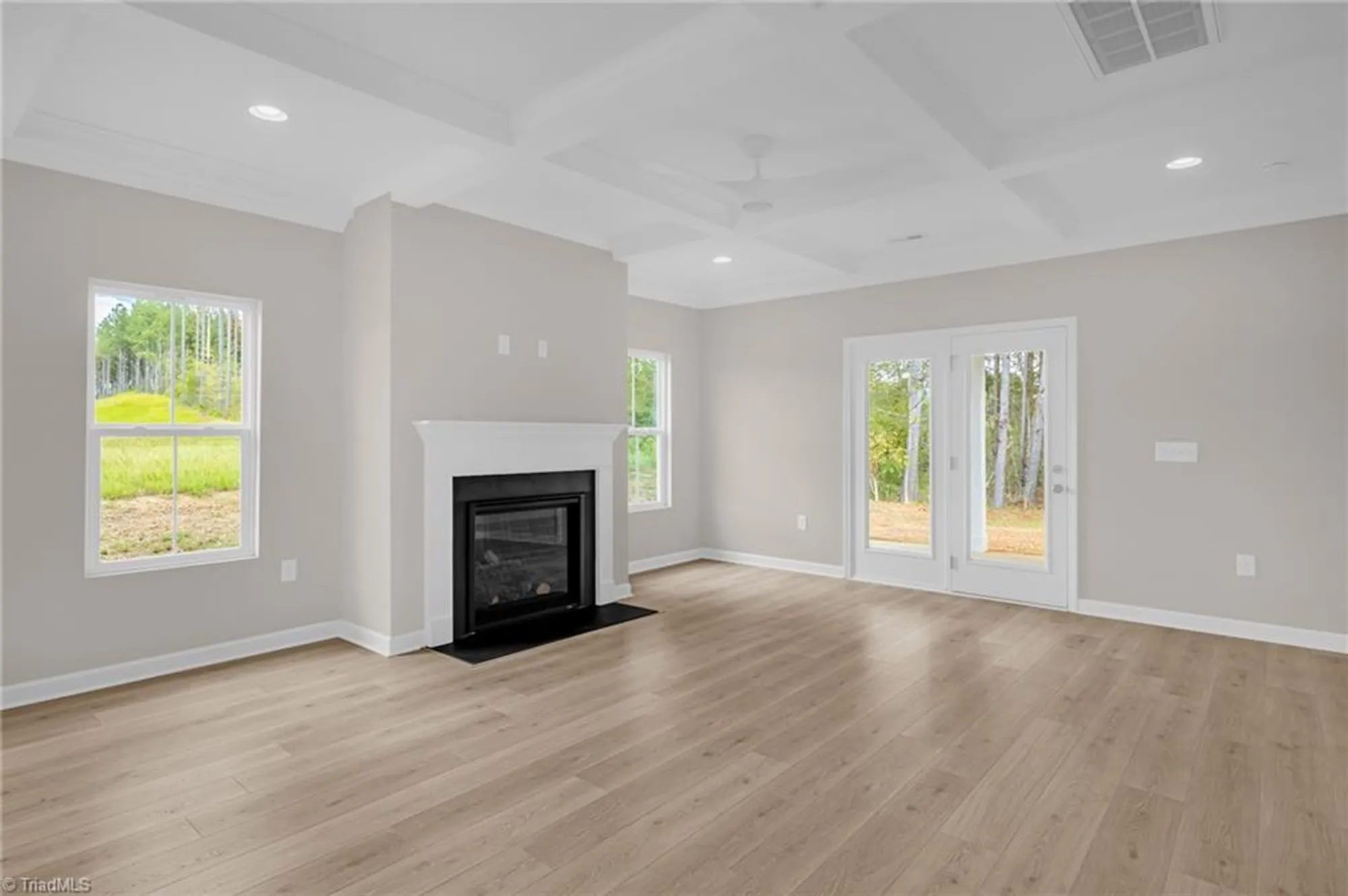 Property Slideshow image 8 of 30 | 904 beeson ct, Clemmons, NC, 27012