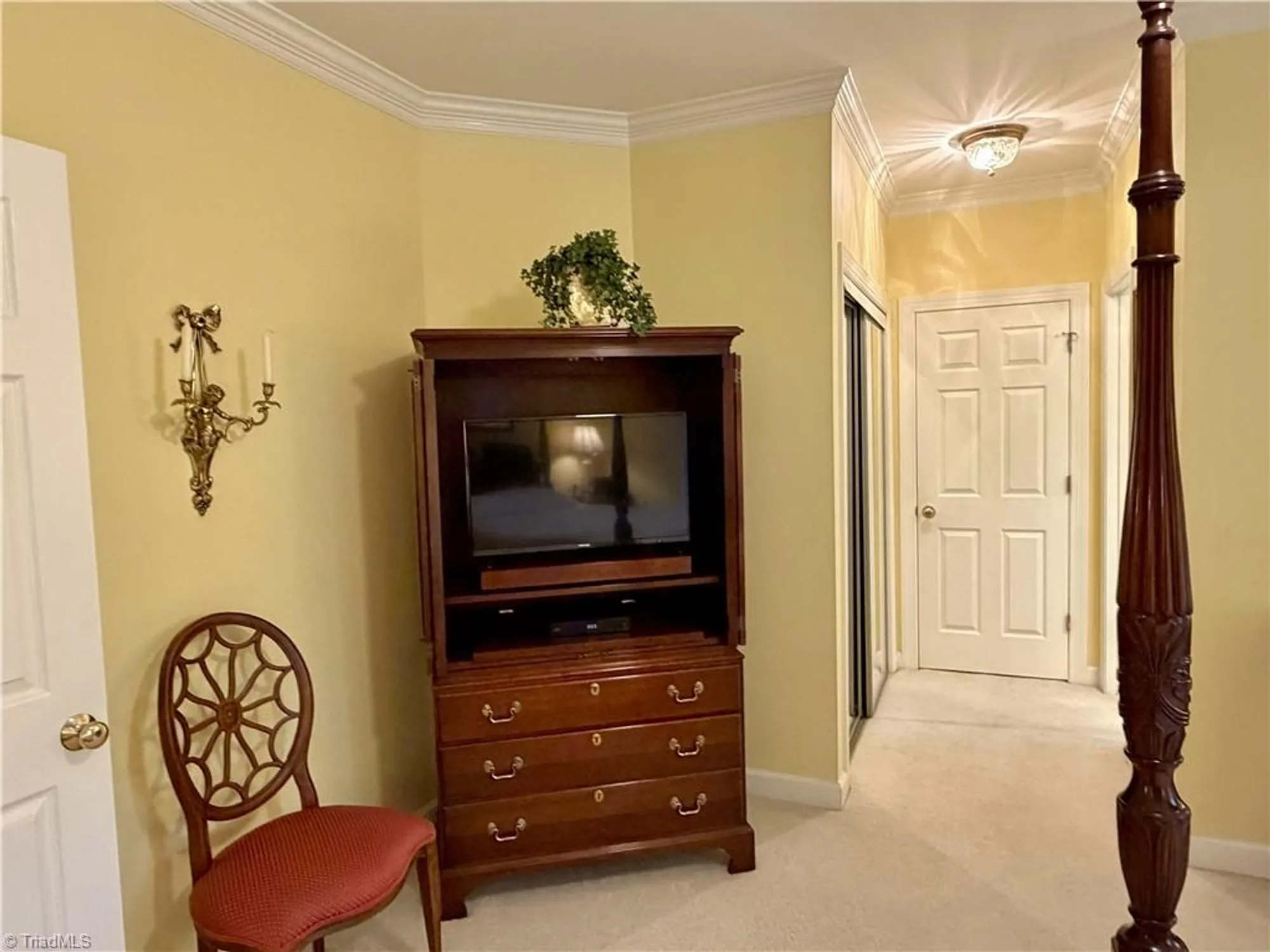 Property Slideshow image 19 of 30 | 6 indigo lake ter e, Greensboro, NC, 27455