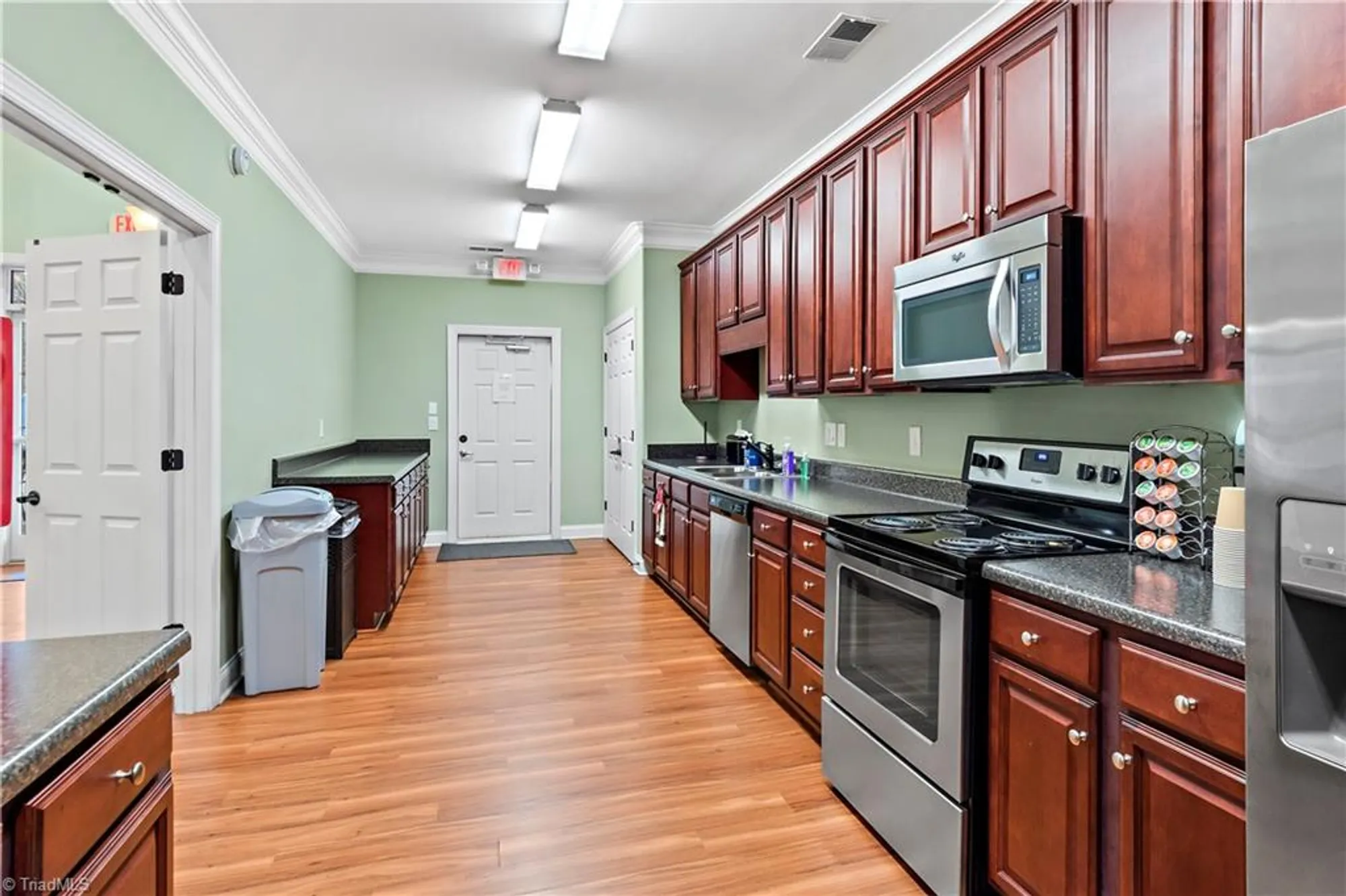 Property Slideshow image 42 of 49 | 106 queensbury dr, Winston Salem, NC, 27127