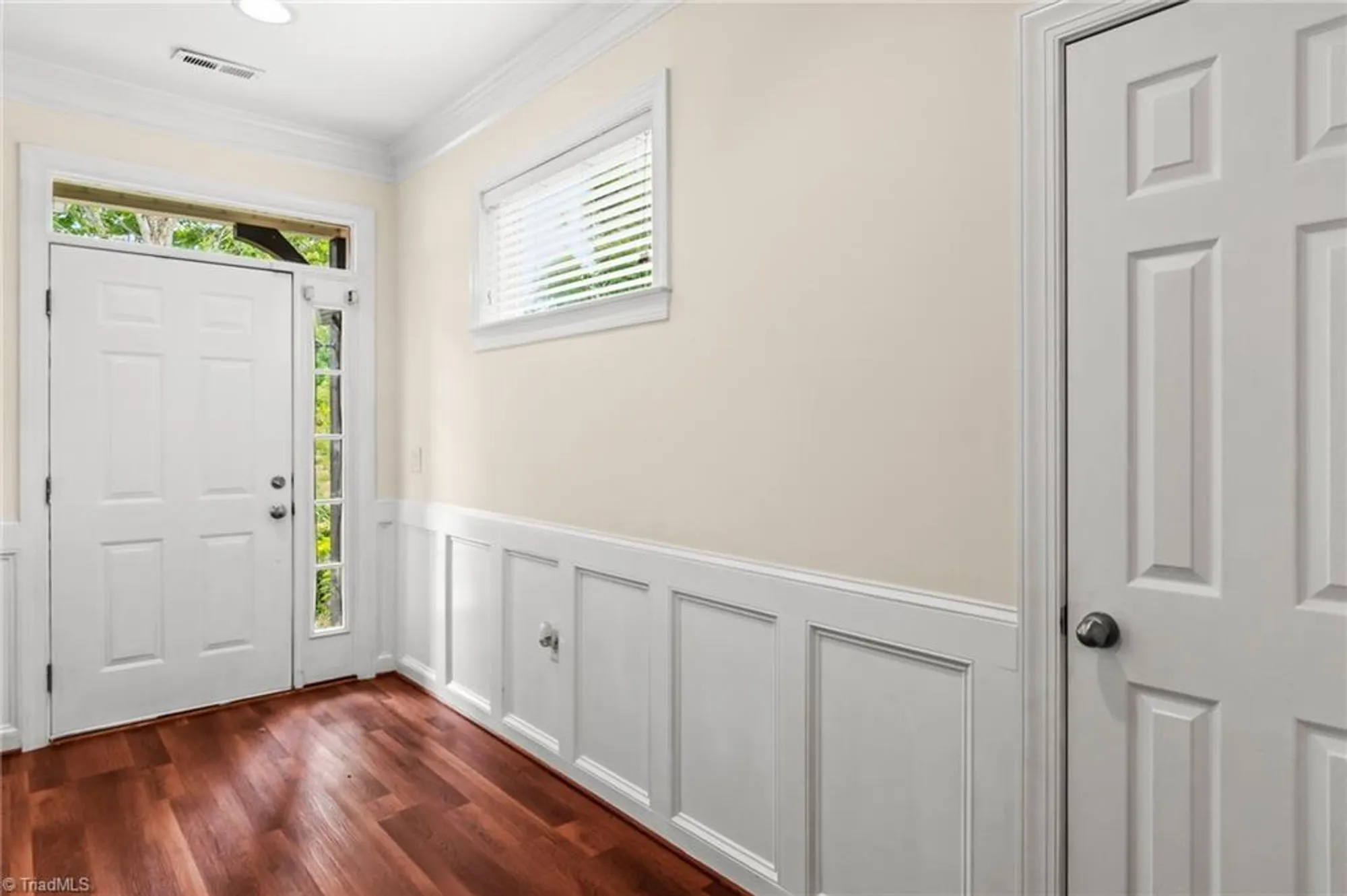 Property Slideshow image 5 of 49 | 106 queensbury dr, Winston Salem, NC, 27127