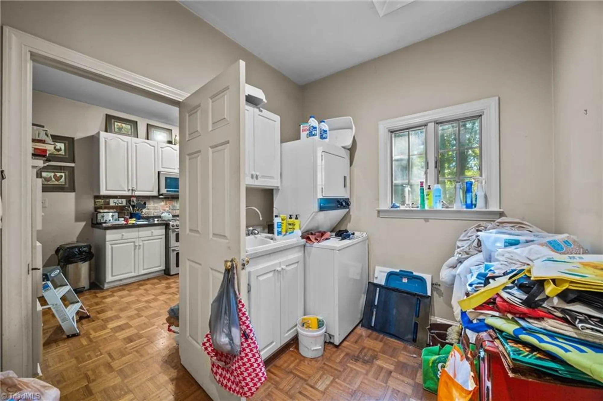 Property Slideshow image 14 of 42 | 697 spindlewood, Pittsboro, NC, 27312