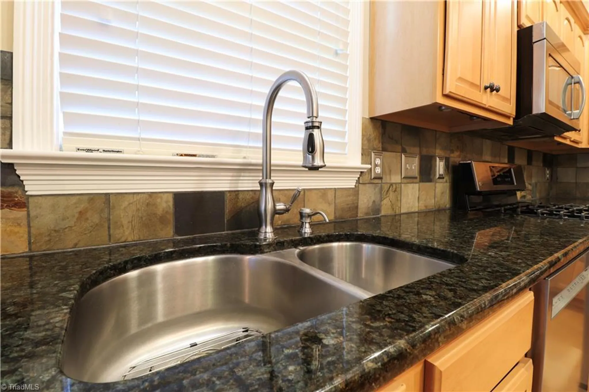 Property Slideshow image 18 of 44 | 22 dutchmans pipe, Greensboro, NC, 27455