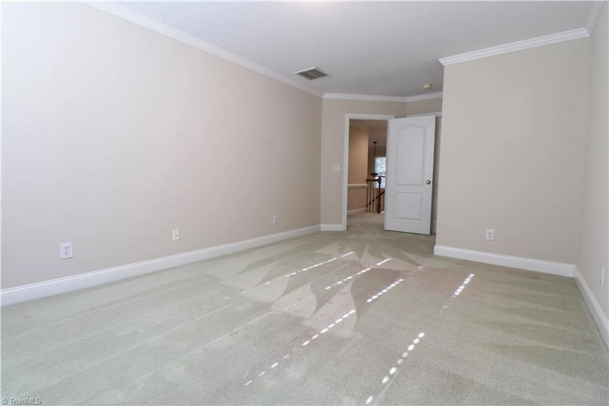 Property Slideshow image 37 of 44 | 22 dutchmans pipe, Greensboro, NC, 27455