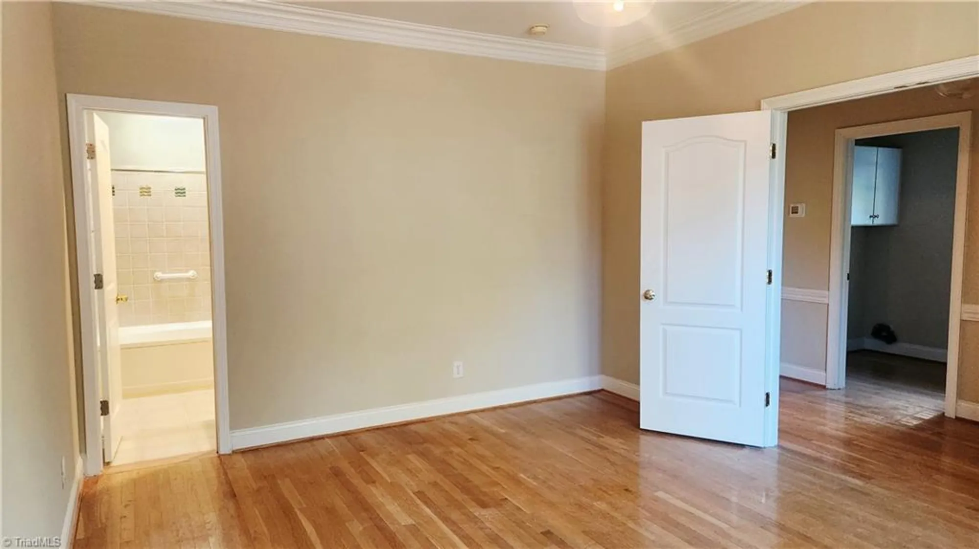 Property Slideshow image 9 of 44 | 22 dutchmans pipe, Greensboro, NC, 27455