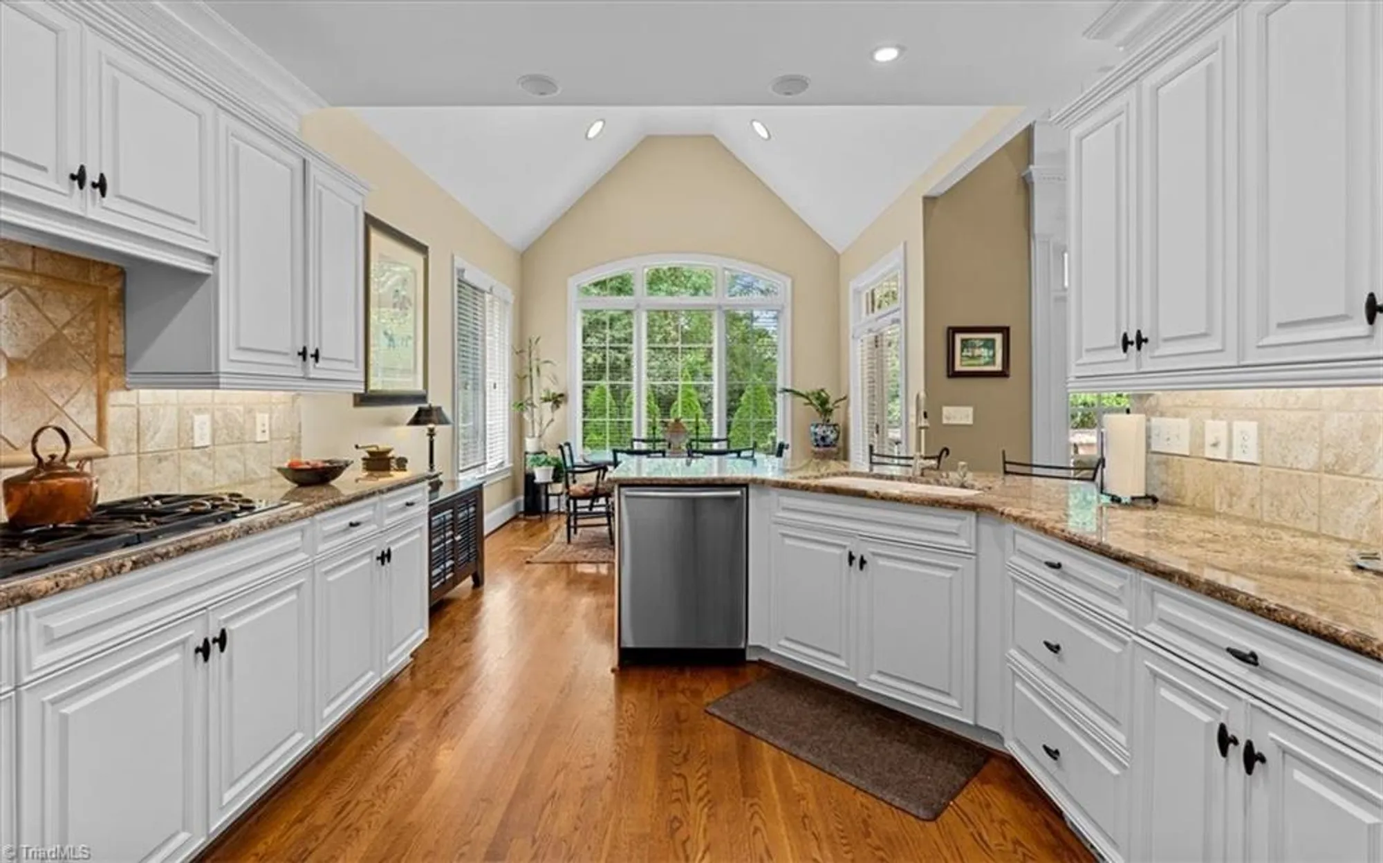 Property Slideshow image 8 of 27 | 3 laurel cv, Greensboro, NC, 27455