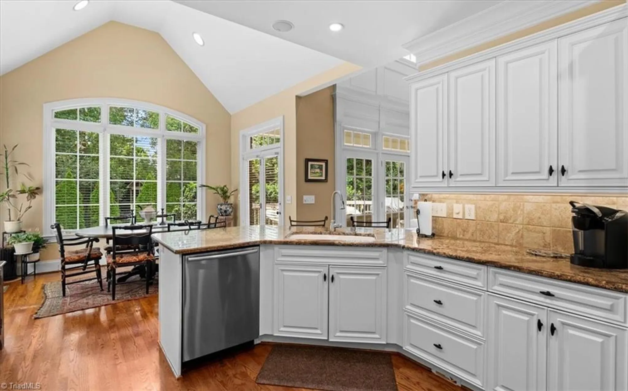 Property Slideshow image 9 of 27 | 3 laurel cv, Greensboro, NC, 27455