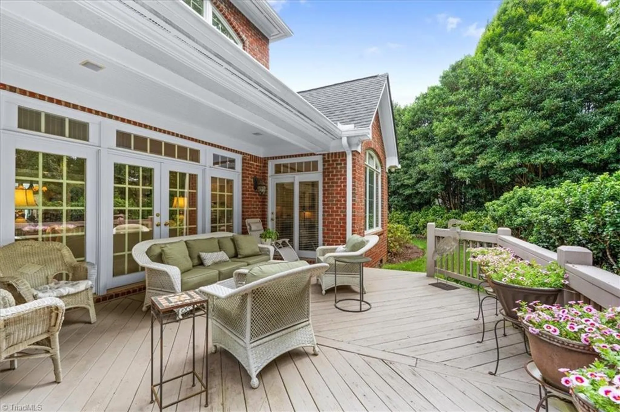 Property Slideshow image 24 of 27 | 3 laurel cv, Greensboro, NC, 27455