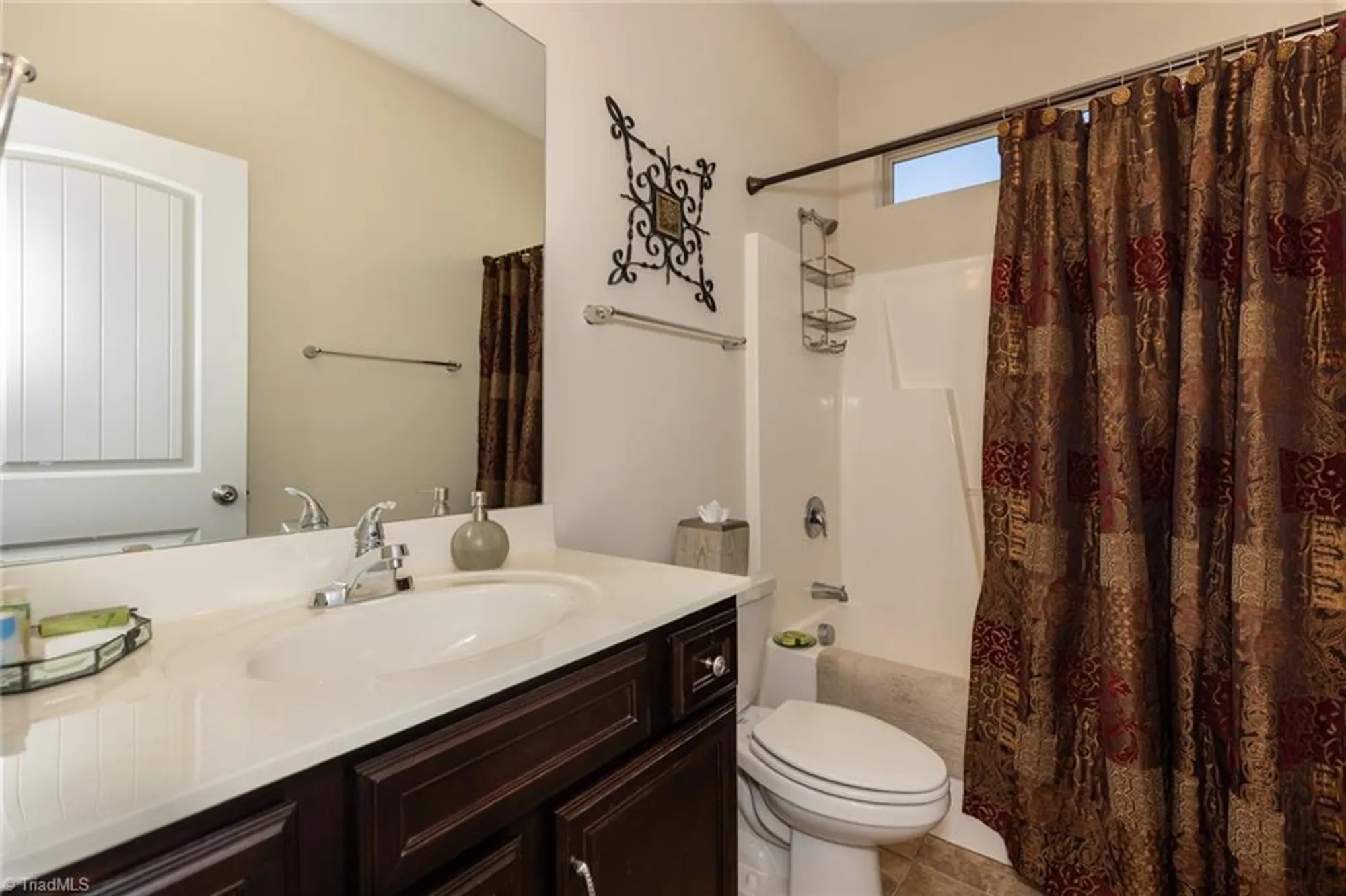 Property Slideshow image 40 of 45 | 3606 sainsbury ln, Greensboro, NC, 27409