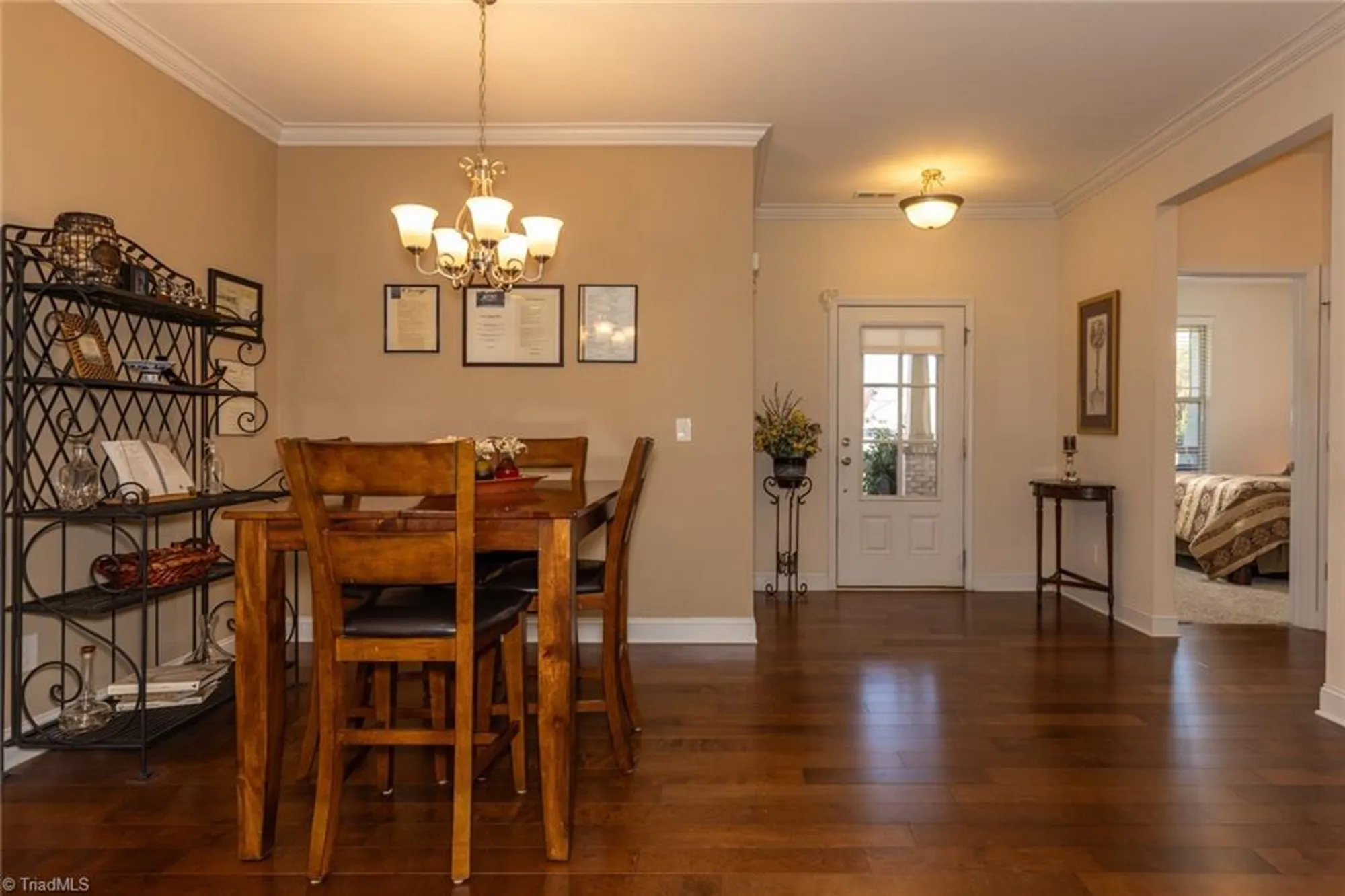 Property Slideshow image 13 of 45 | 3606 sainsbury ln, Greensboro, NC, 27409