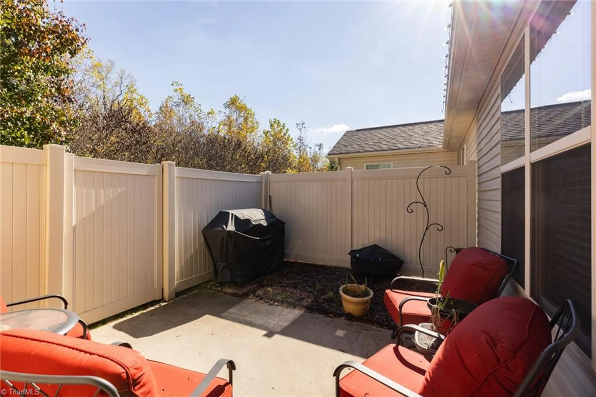 Property Slideshow image 43 of 45 | 3606 sainsbury ln, Greensboro, NC, 27409