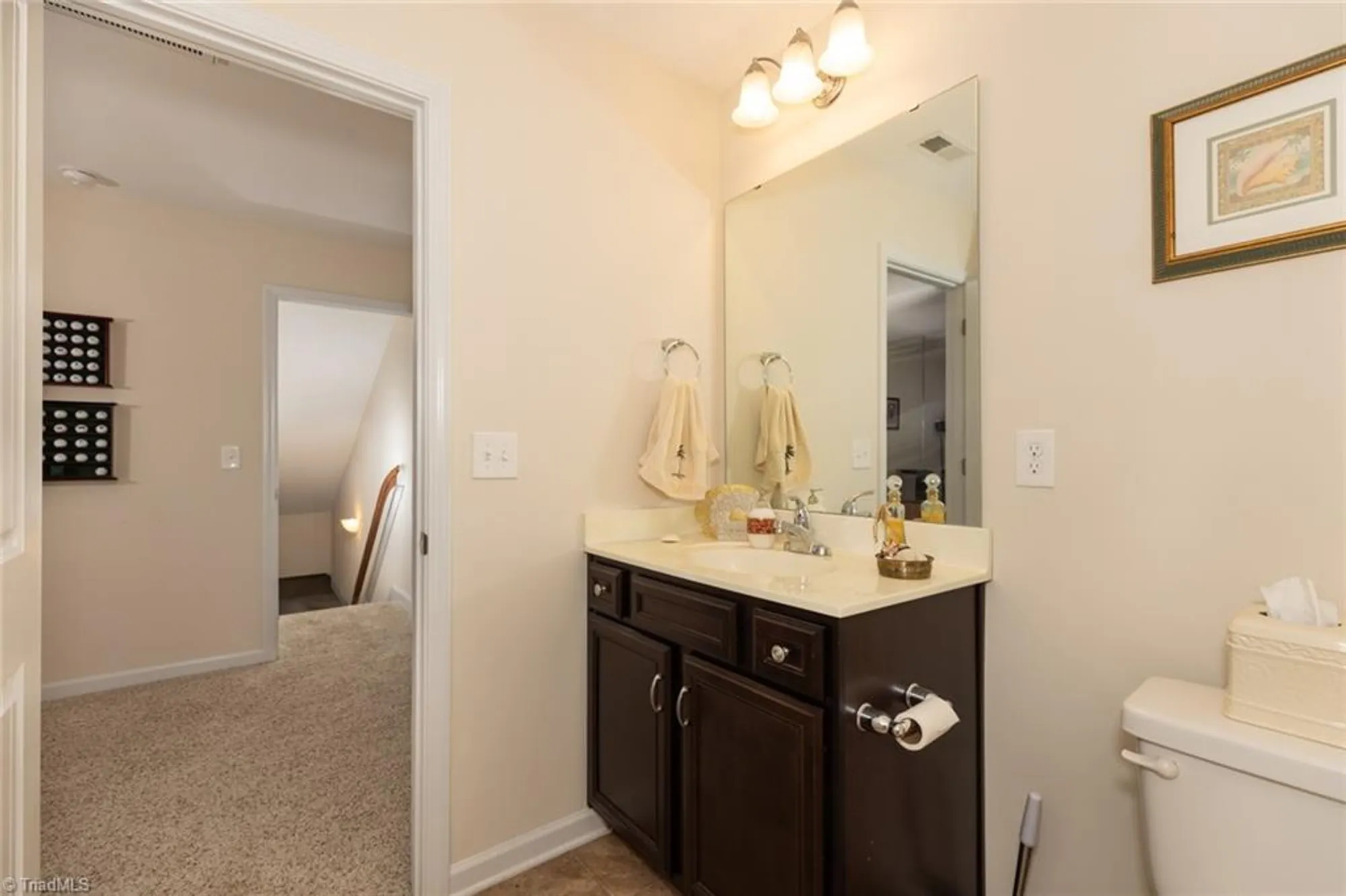 Property Slideshow image 32 of 45 | 3606 sainsbury ln, Greensboro, NC, 27409