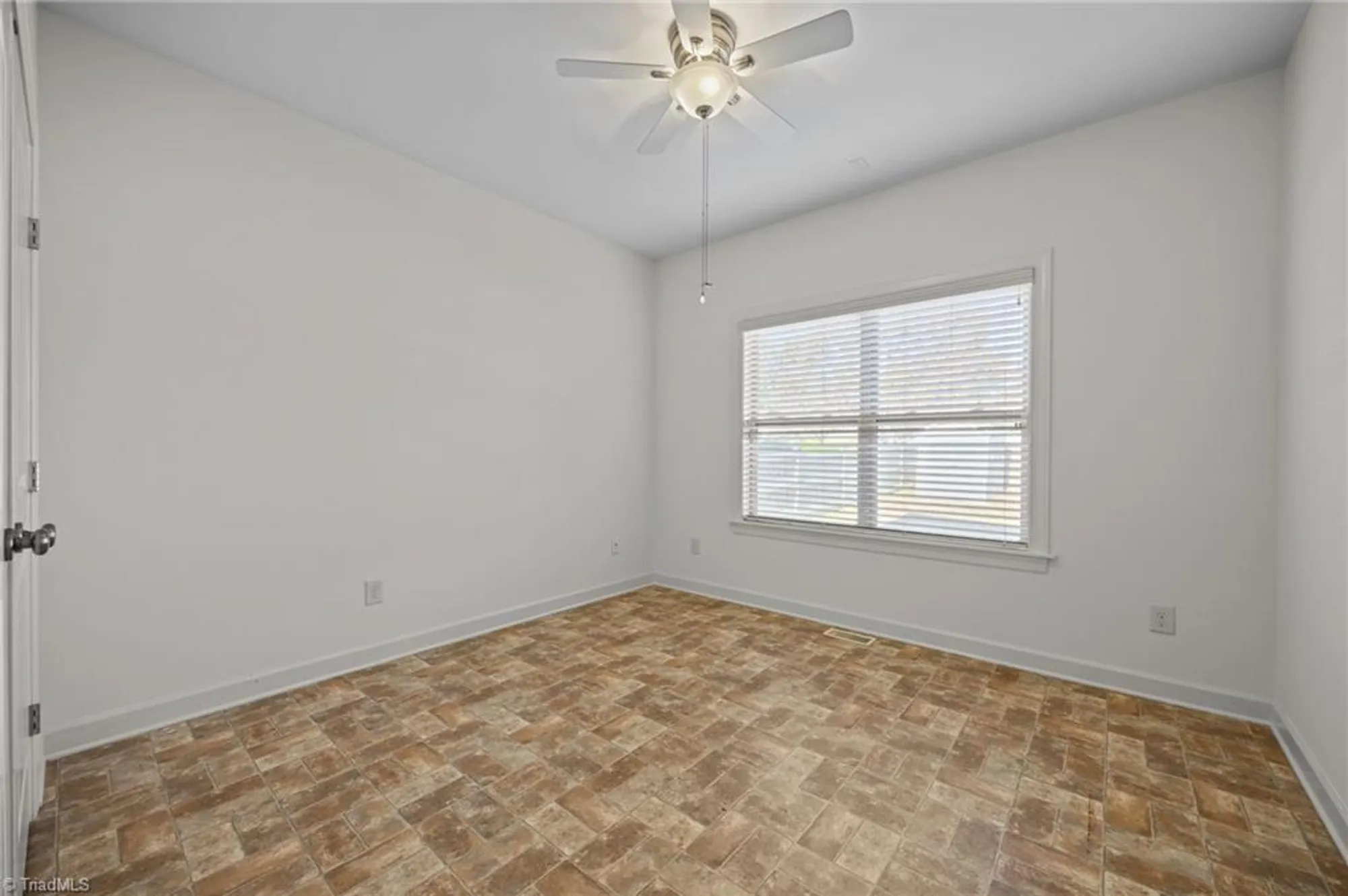 Property Slideshow image 18 of 50 | 1108 falkirk dr, Burlington, NC, 27215