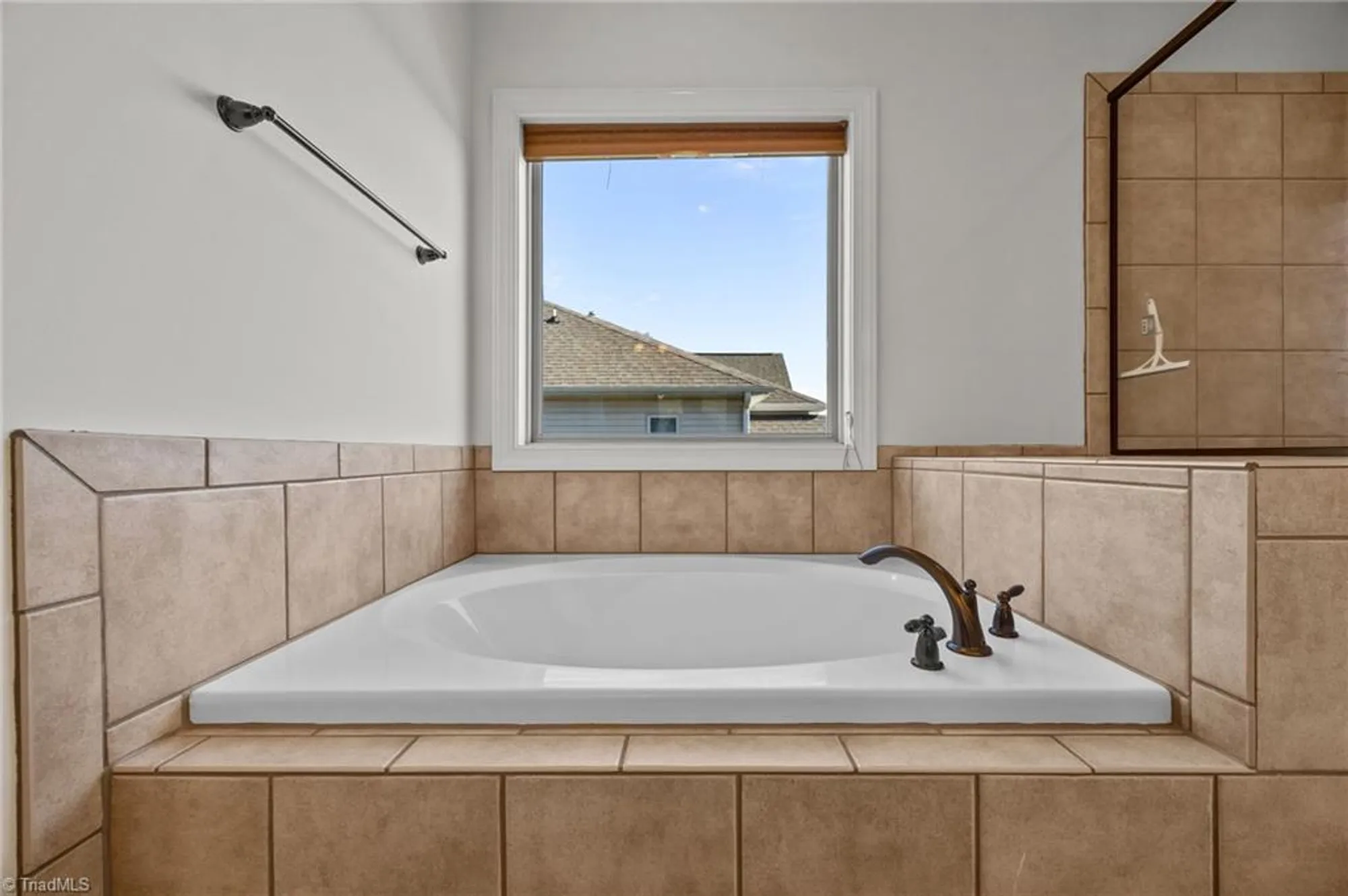 Property Slideshow image 26 of 50 | 1108 falkirk dr, Burlington, NC, 27215