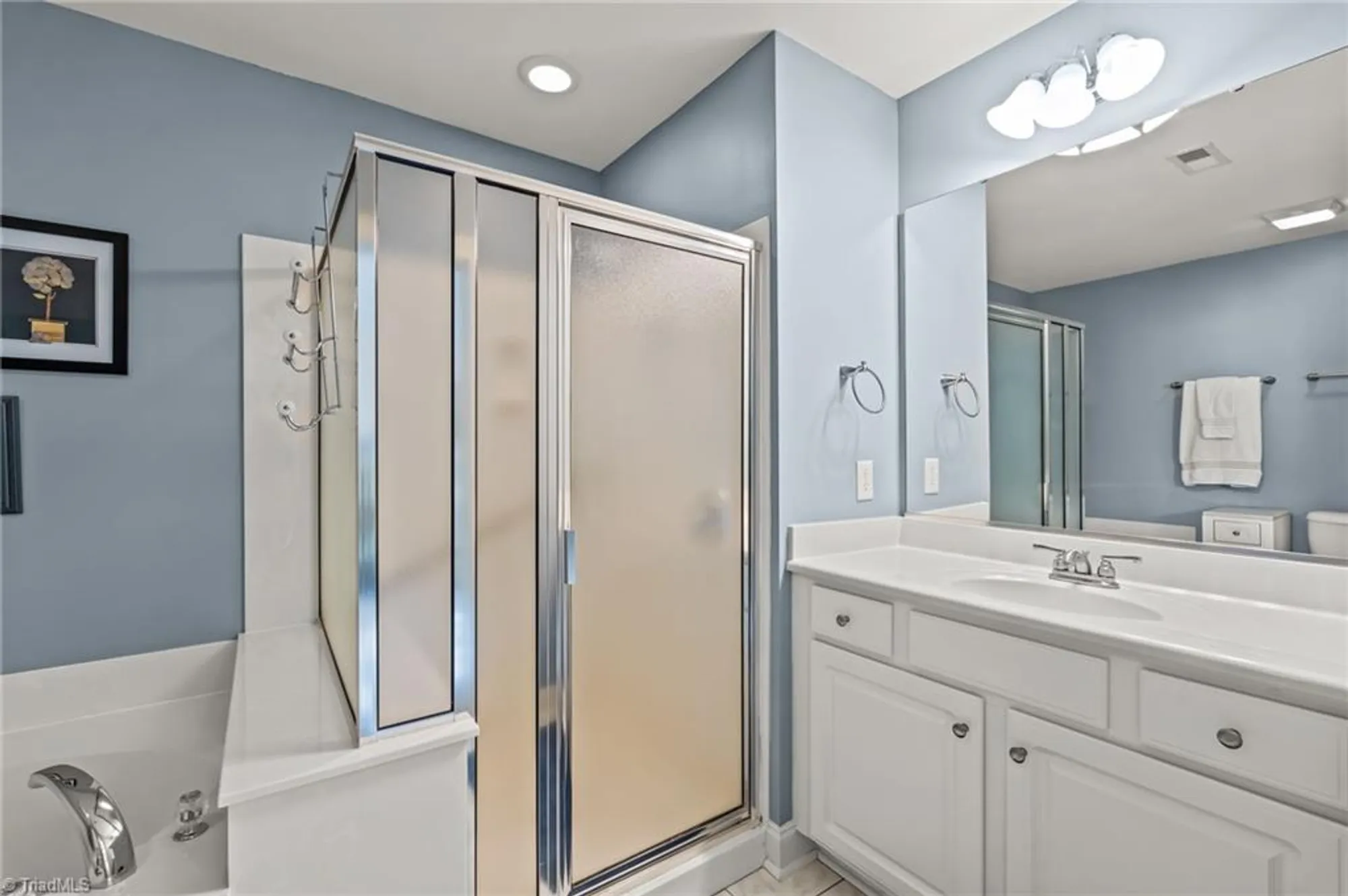 Property Slideshow image 25 of 37 | 4332 grassy moss dr, Greensboro, NC, 27409