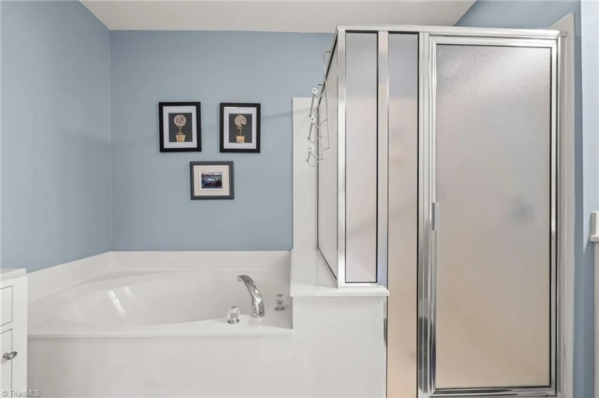 Property Slideshow image 26 of 37 | 4332 grassy moss dr, Greensboro, NC, 27409