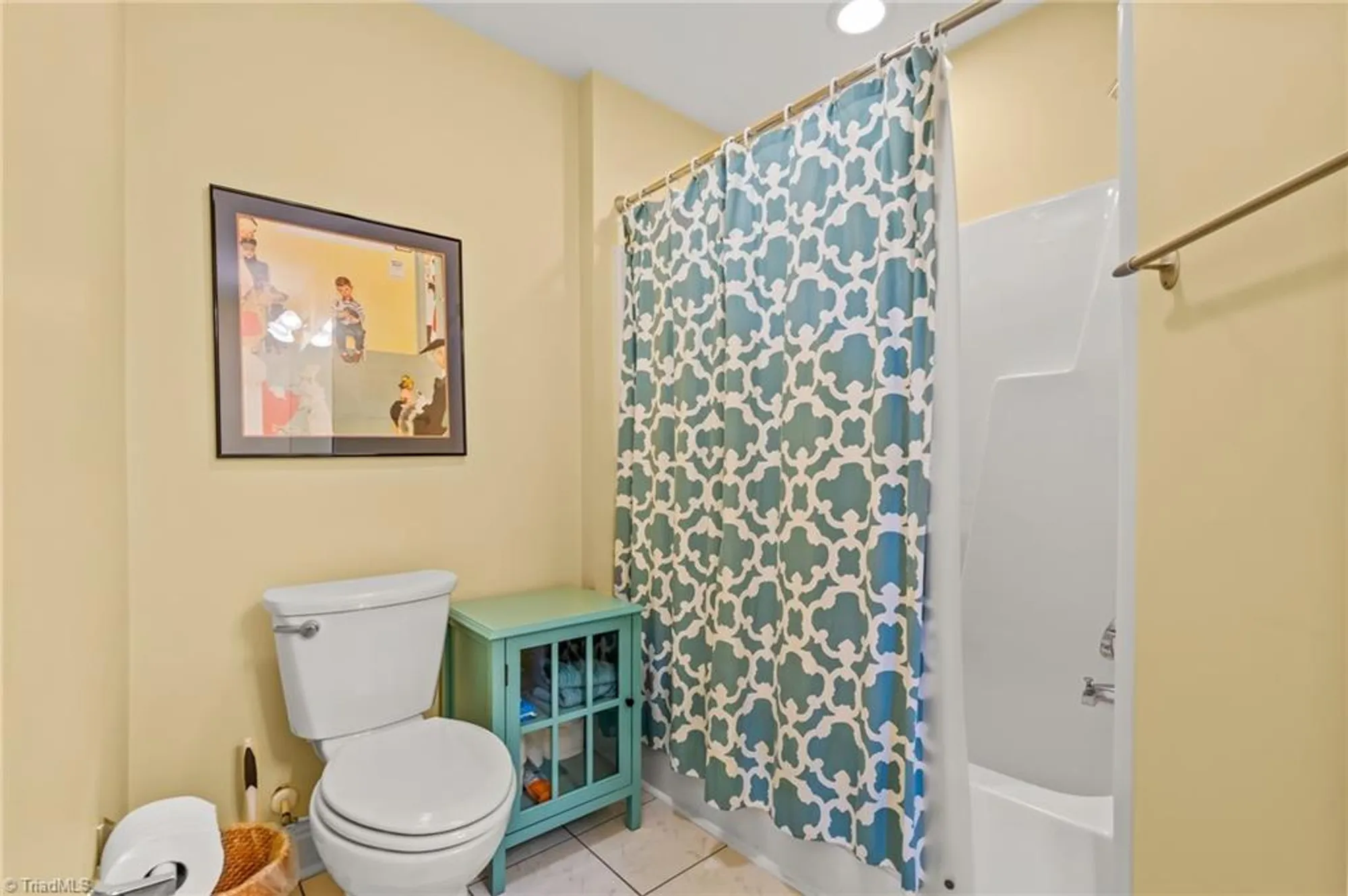 Property Slideshow image 30 of 37 | 4332 grassy moss dr, Greensboro, NC, 27409