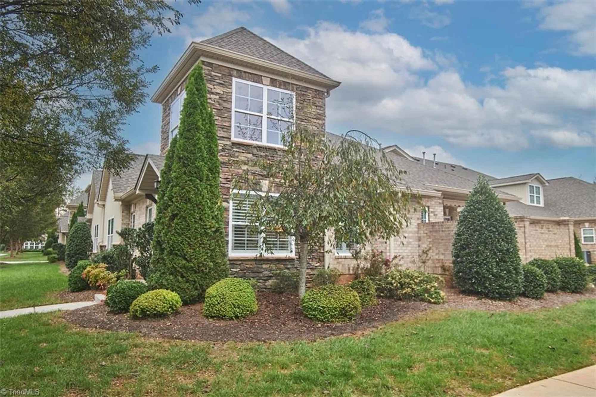 Property Slideshow image 24 of 30 | 300 castellum sq, Winston Salem, NC, 27127