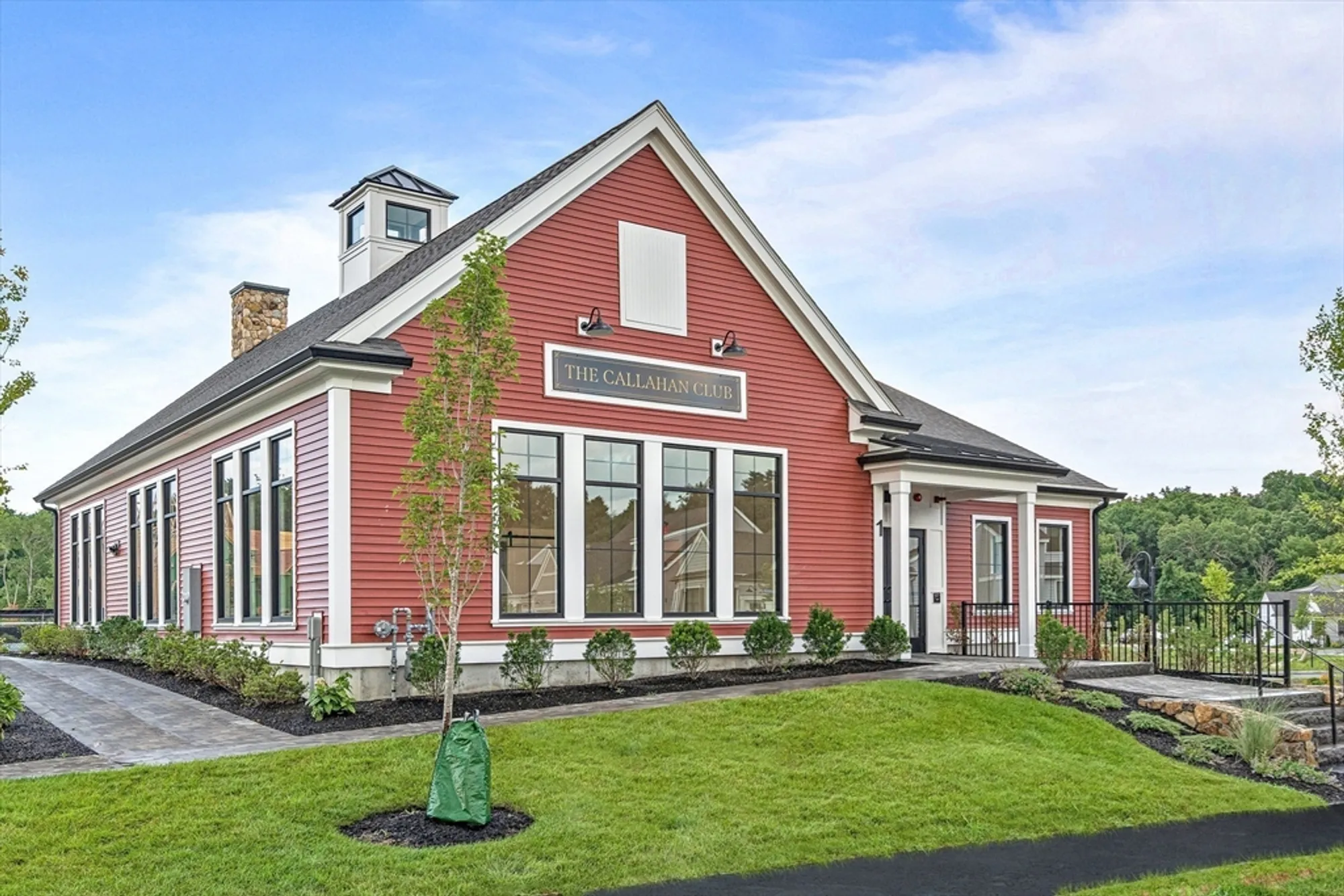 Property Slideshow image 10 of 14 | 7 pioneer rd unit 7, Framingham, MA, 01701