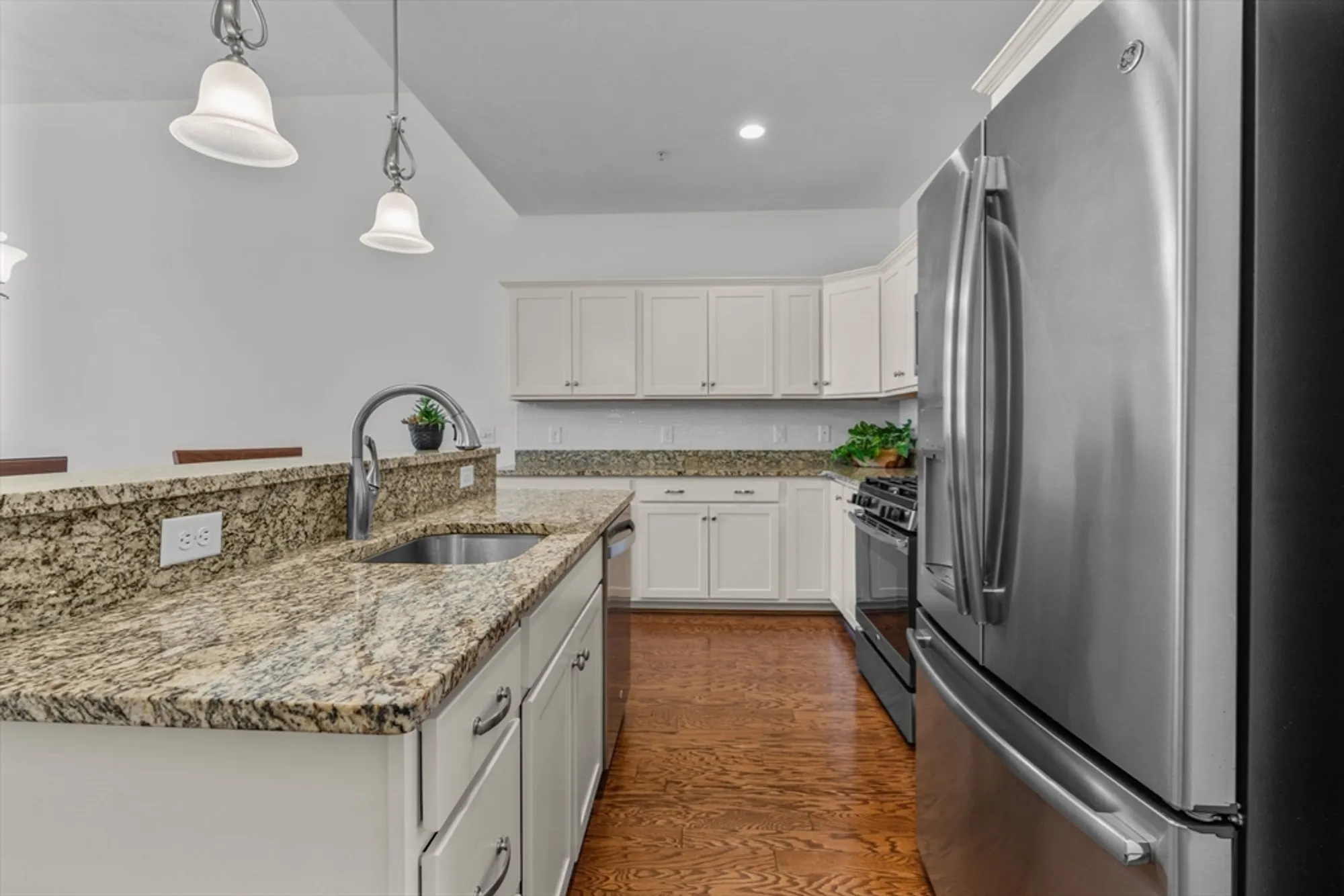 Property Slideshow image 8 of 33 | 22 grey hawk dr # 22, Mashpee, MA, 02649