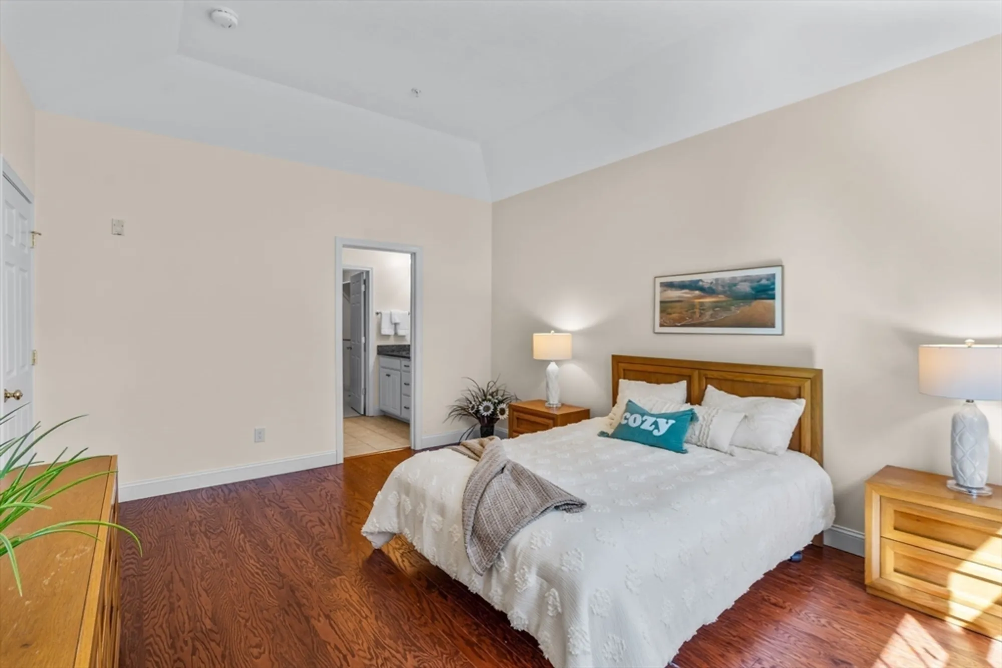 Property Slideshow image 20 of 33 | 22 grey hawk dr # 22, Mashpee, MA, 02649