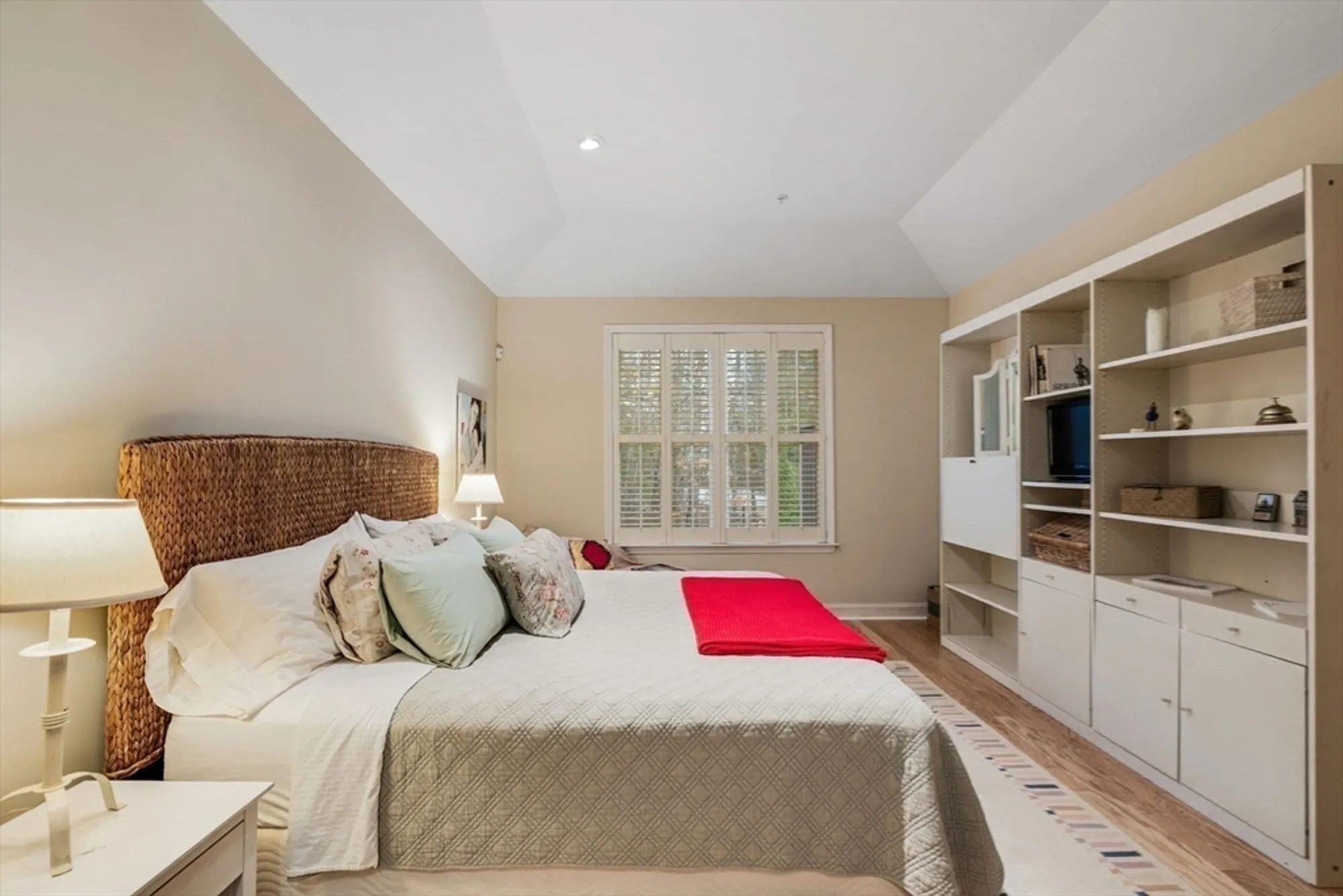 Property Slideshow image 25 of 40 | 16 grey hawk dr # 16, Mashpee, MA, 02649