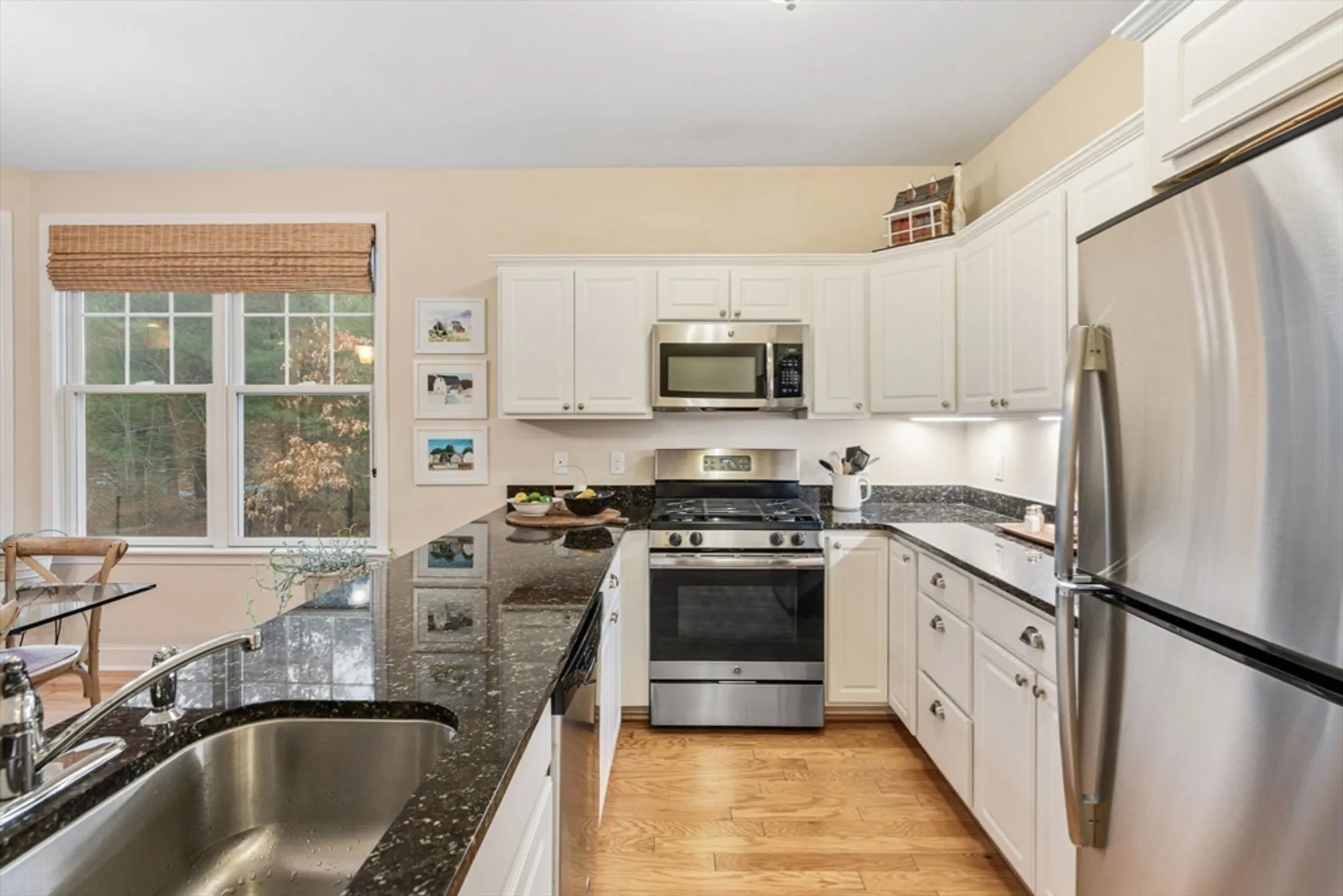 Property Slideshow image 13 of 40 | 16 grey hawk dr # 16, Mashpee, MA, 02649