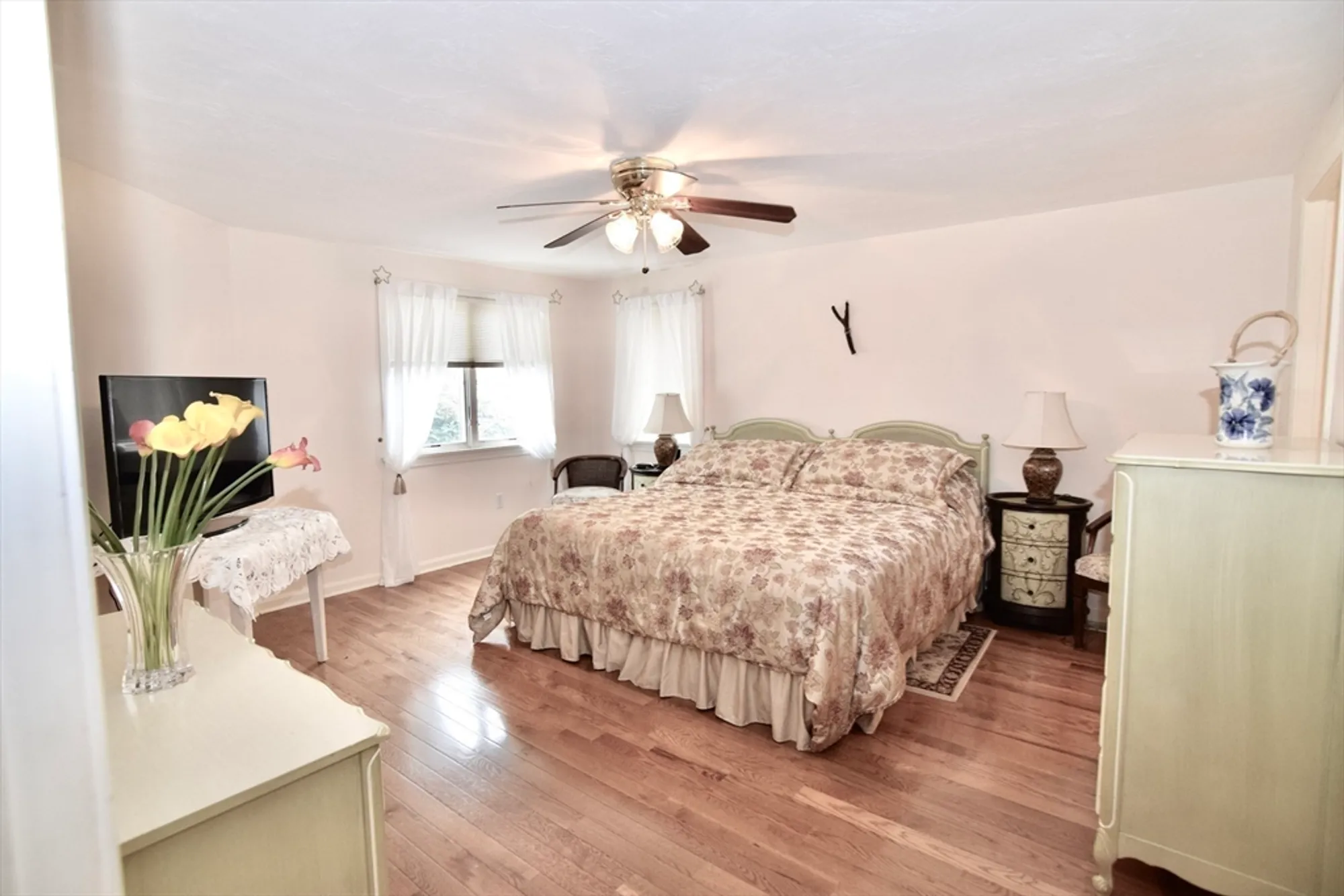 Property Slideshow image 10 of 23 | 80 pine hill blvd # 80, Mashpee, MA, 02649