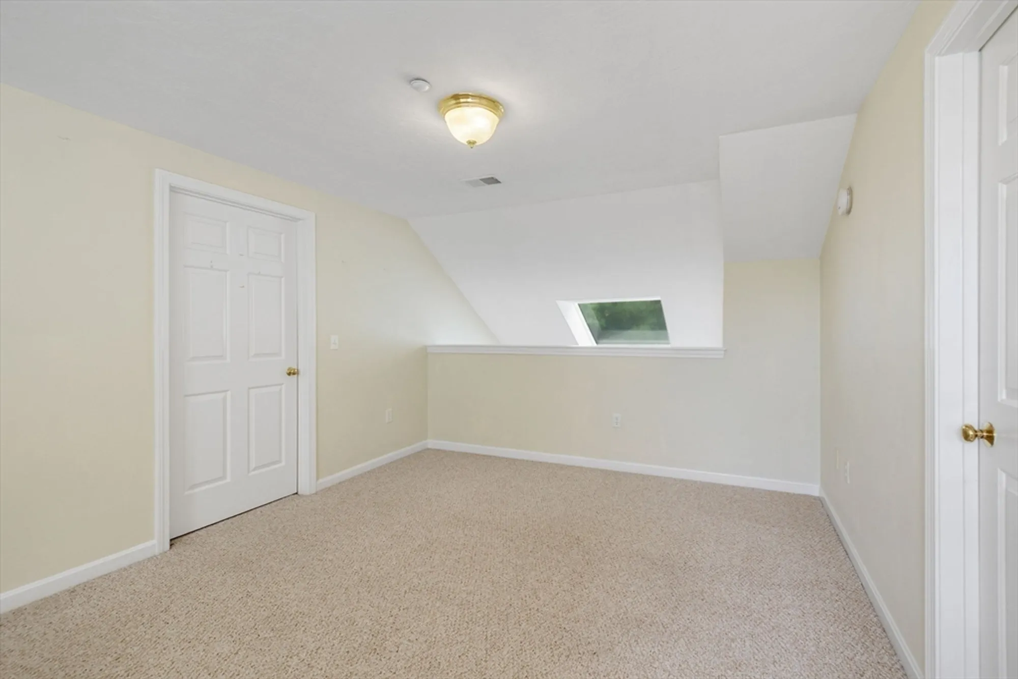 Property Slideshow image 25 of 42 | 15 pebble beach ave # 2005-103, Mashpee, MA, 02649