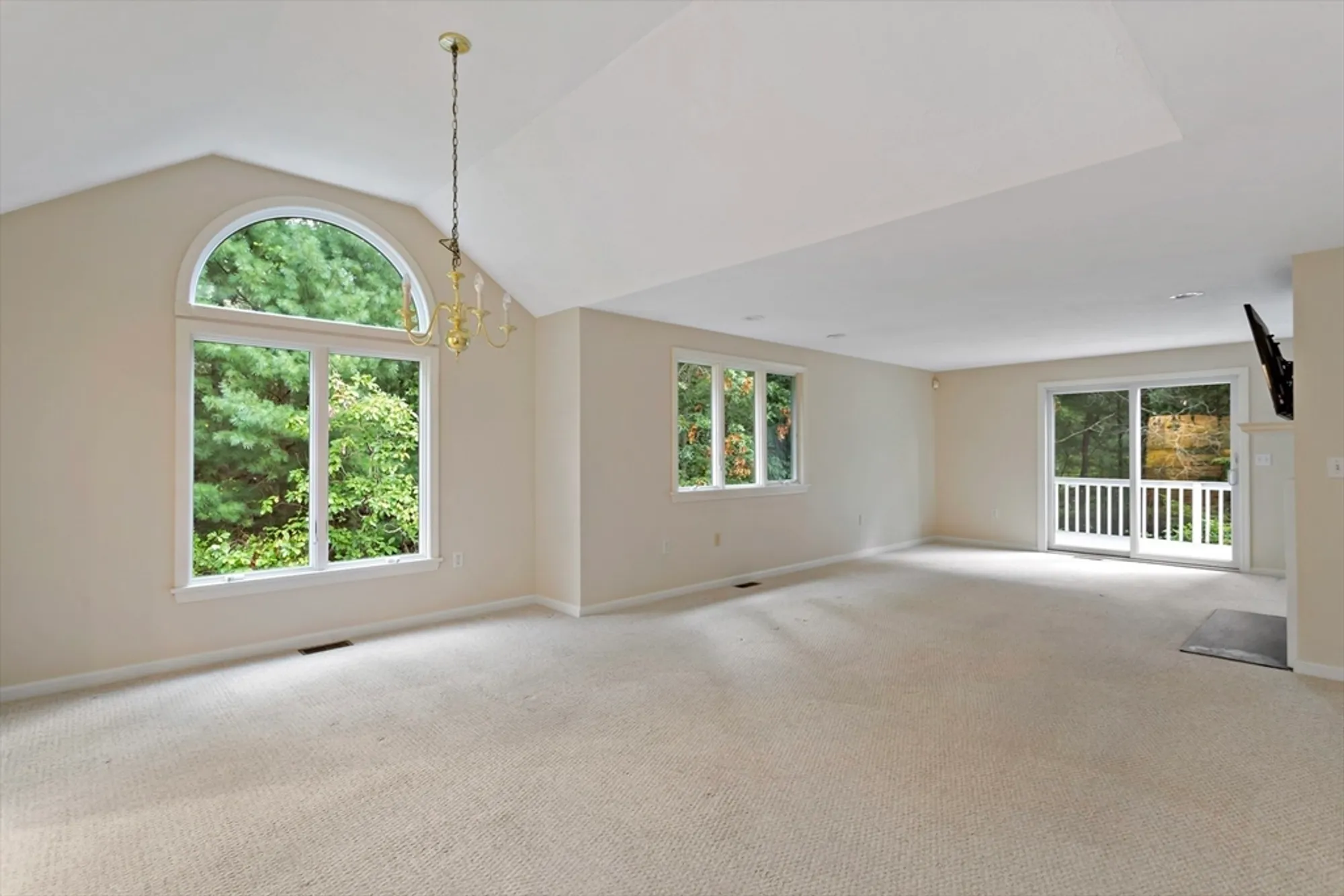 Property Slideshow image 7 of 19 | 37 pine hill blvd # 30, Mashpee, MA, 02649