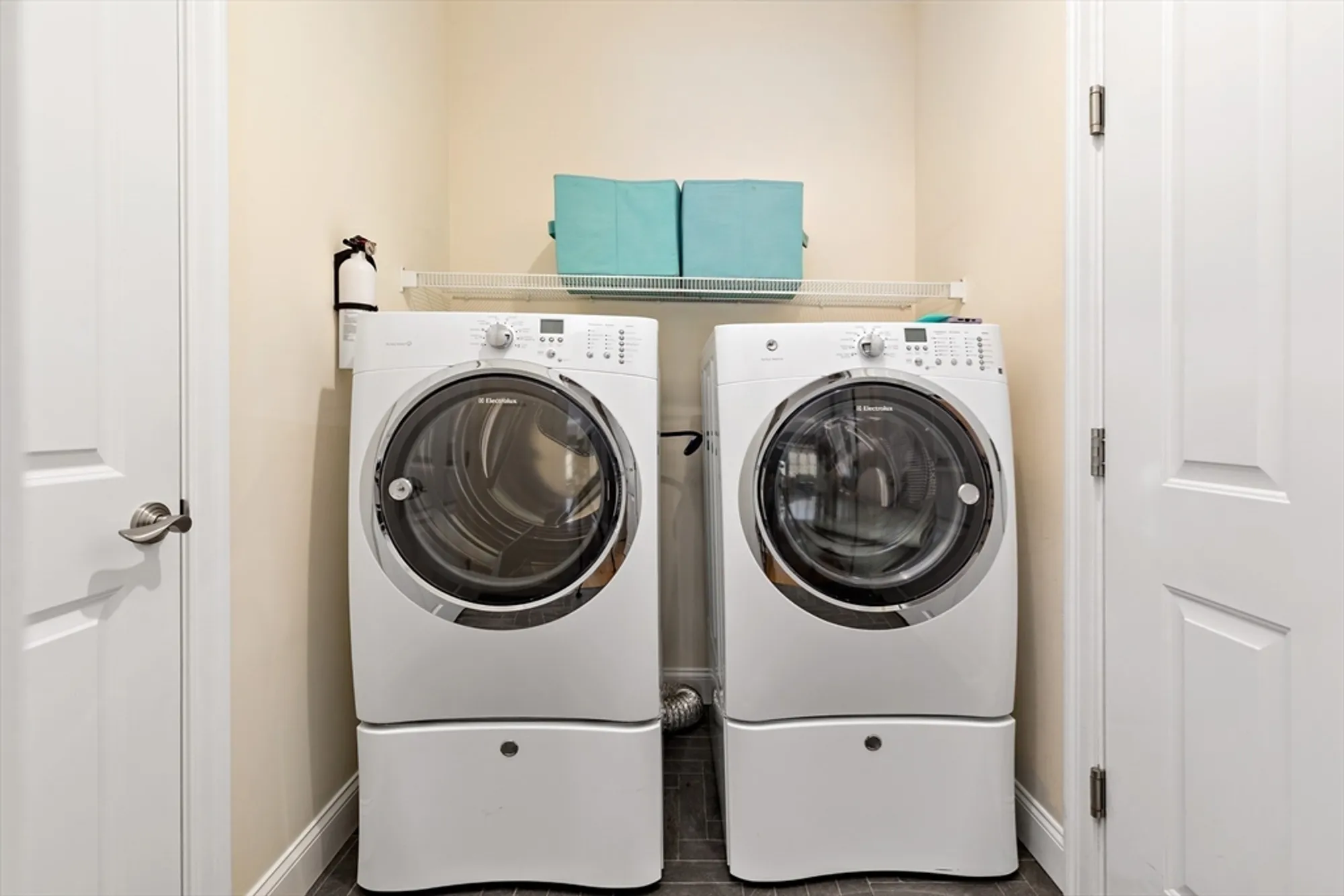 Property Slideshow image 16 of 24 | 9 aberdeen # 9, Plymouth, MA, 02360