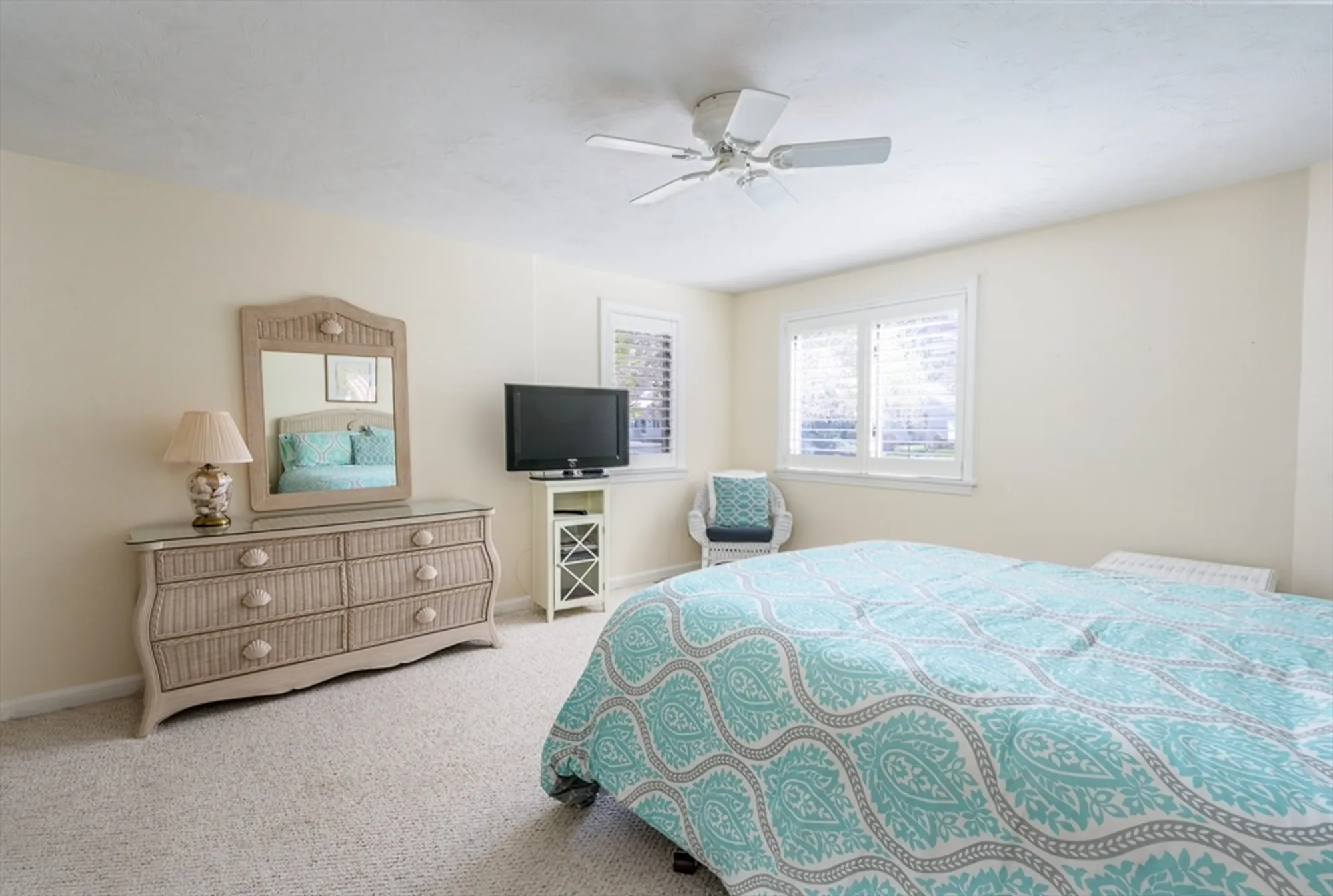 Property Slideshow image 9 of 18 | 12 kettle ln # 31, Mashpee, MA, 02649