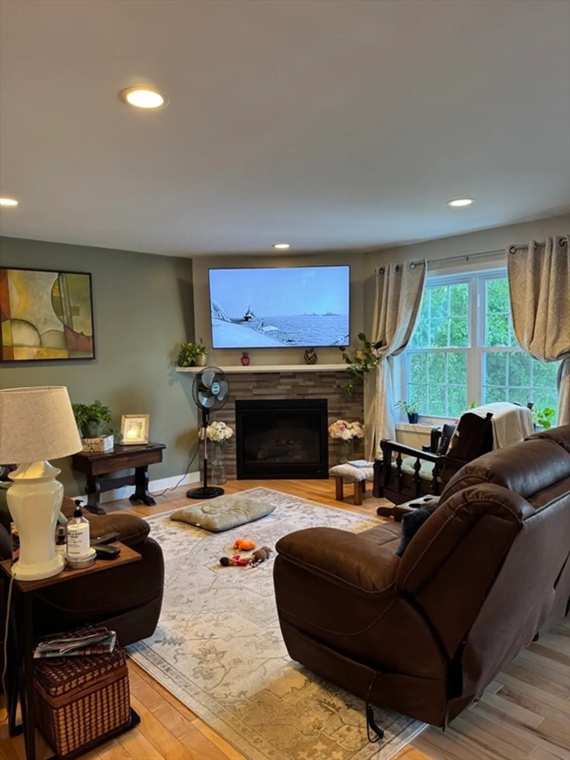 Property Slideshow image 11 of 13 | 3064 club house dr, Dighton, MA, 02715