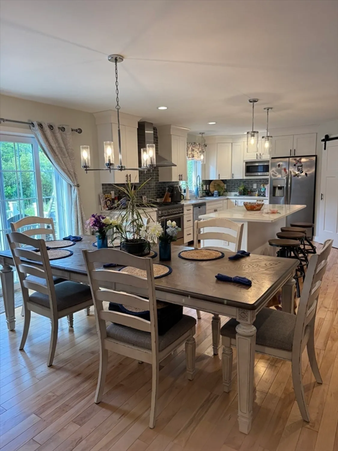 Property Slideshow image 8 of 13 | 3064 club house dr, Dighton, MA, 02715