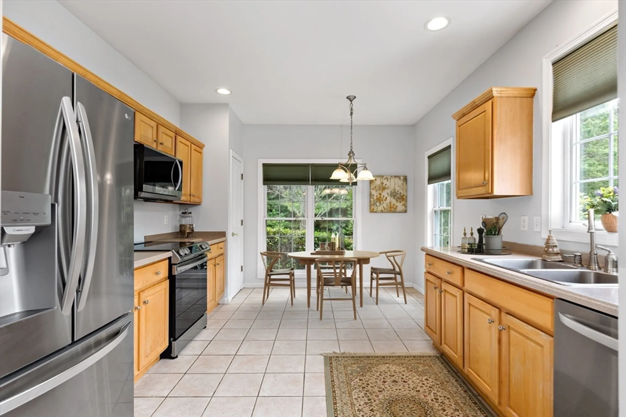 Property Slideshow image 6 of 39 | 31 fox holw, Plymouth, MA, 02360