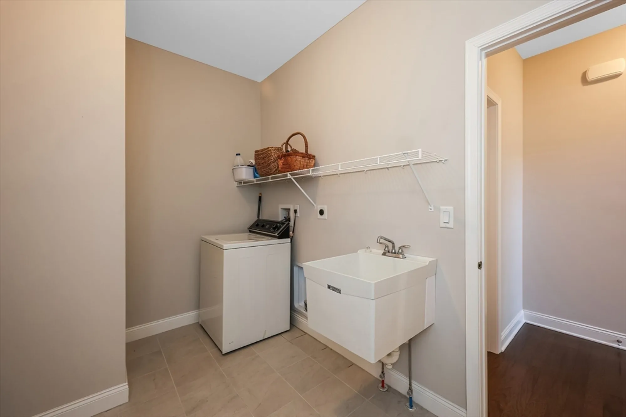 Property Slideshow image 27 of 42 | 22 henry way # 22, Millis, MA, 02054