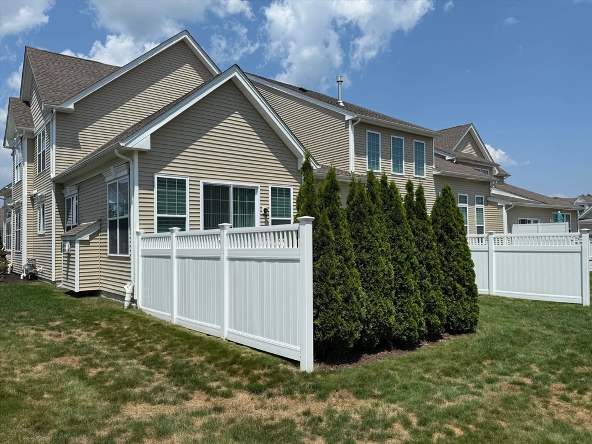 Property Slideshow image 3 of 42 | 22 henry way # 22, Millis, MA, 02054
