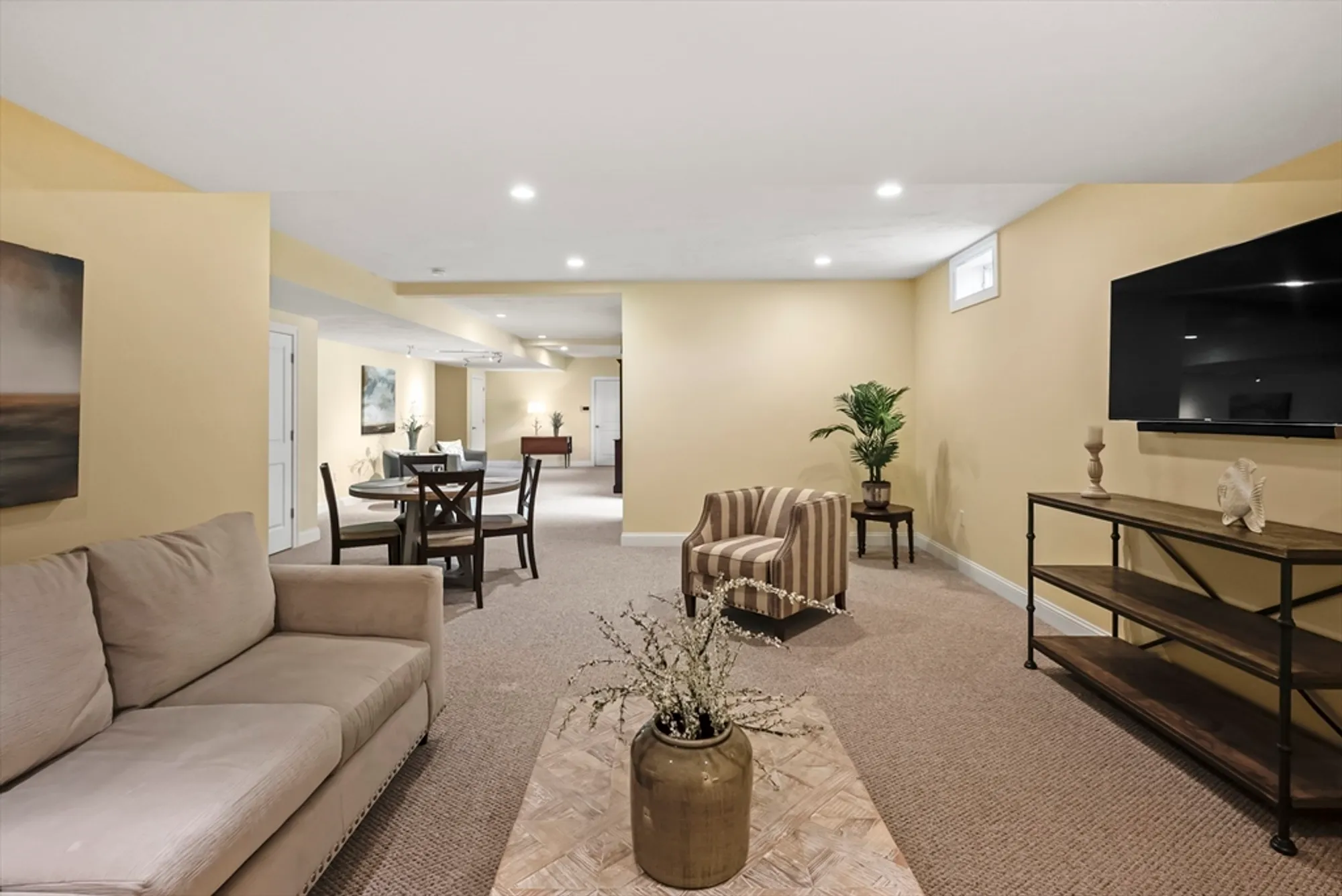 Property Slideshow image 38 of 39 | 18 inverness ln # 18, Plymouth, MA, 02360