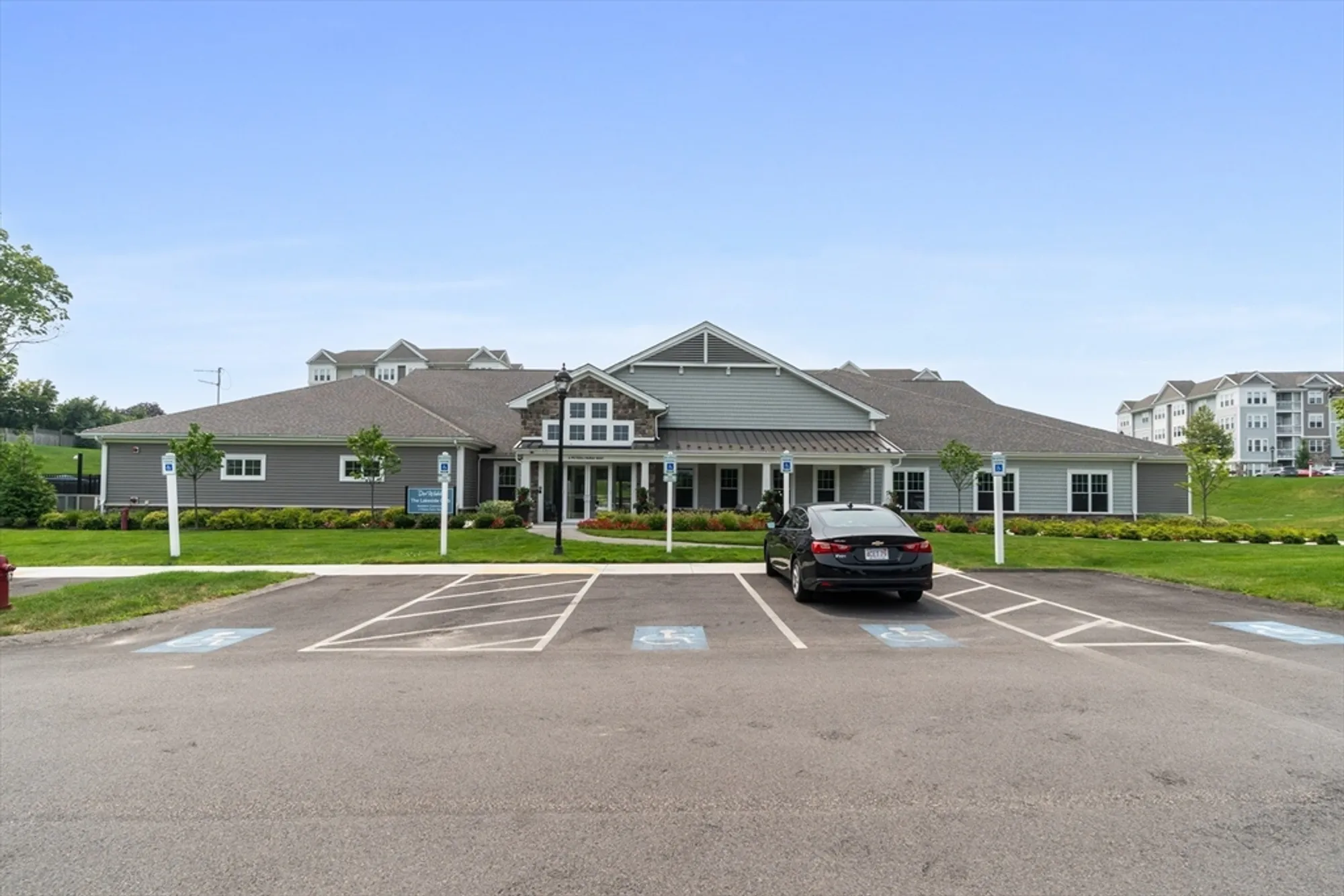 Property Slideshow image 11 of 24 | 3103 peters farm way # 3103, Westborough, MA, 01581