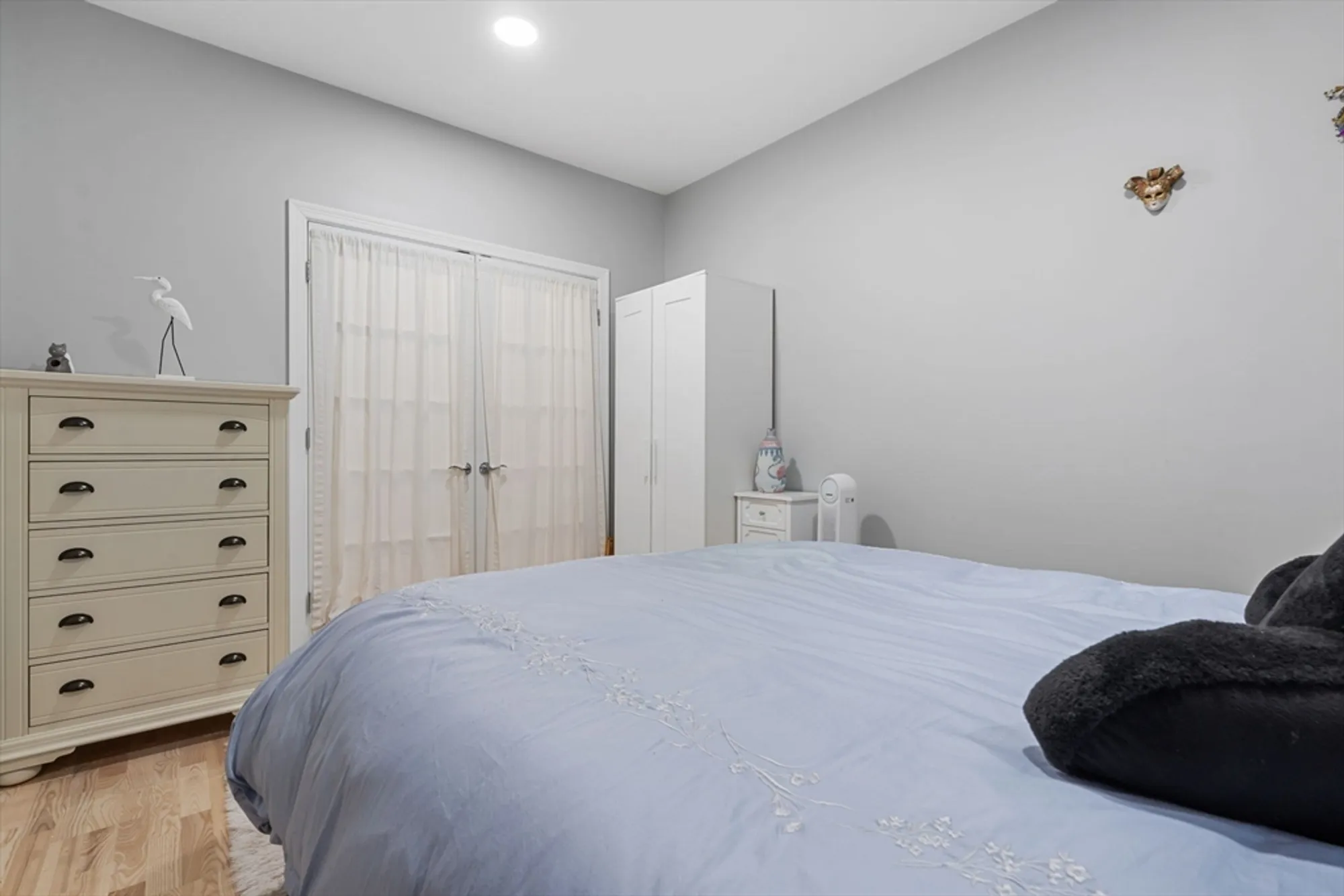 Property Slideshow image 23 of 39 | 12302 peters farm way # 302, Westborough, MA, 01581