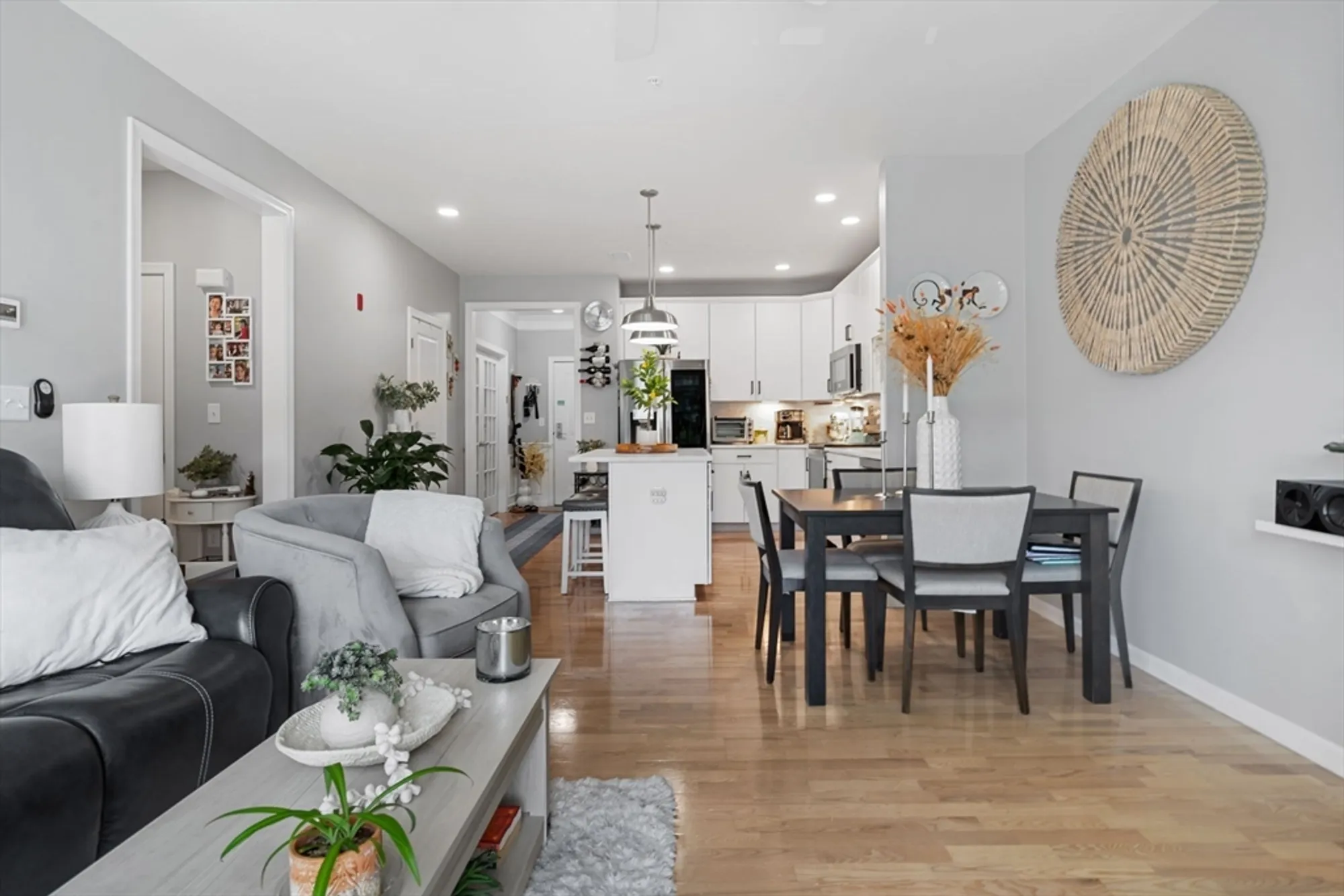 Property Slideshow image 13 of 39 | 12302 peters farm way # 302, Westborough, MA, 01581