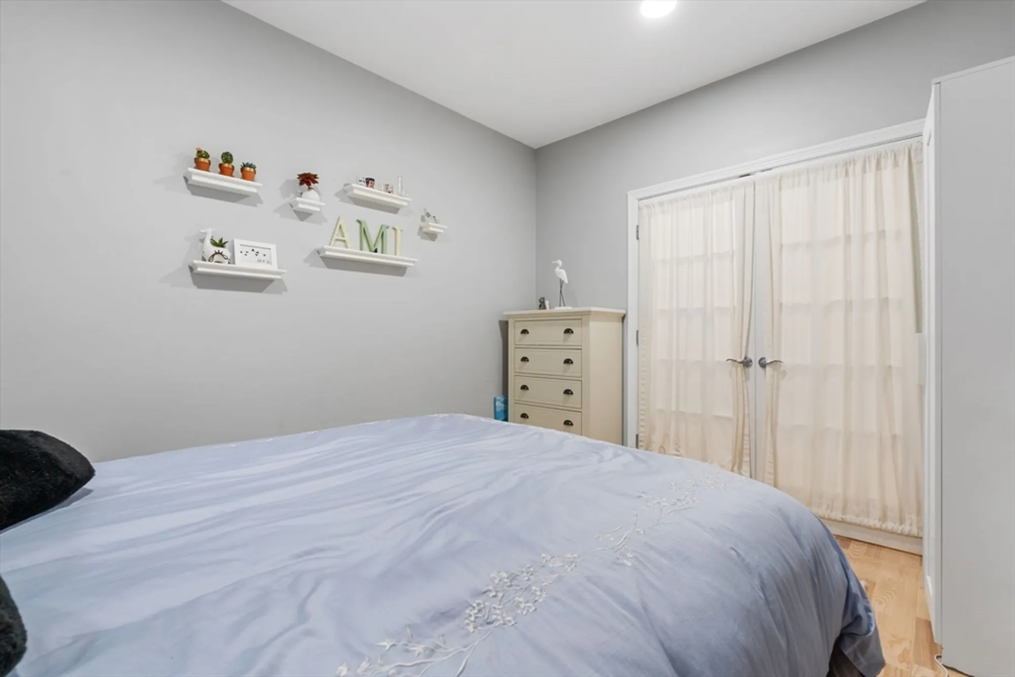 Property Slideshow image 24 of 39 | 12302 peters farm way # 302, Westborough, MA, 01581